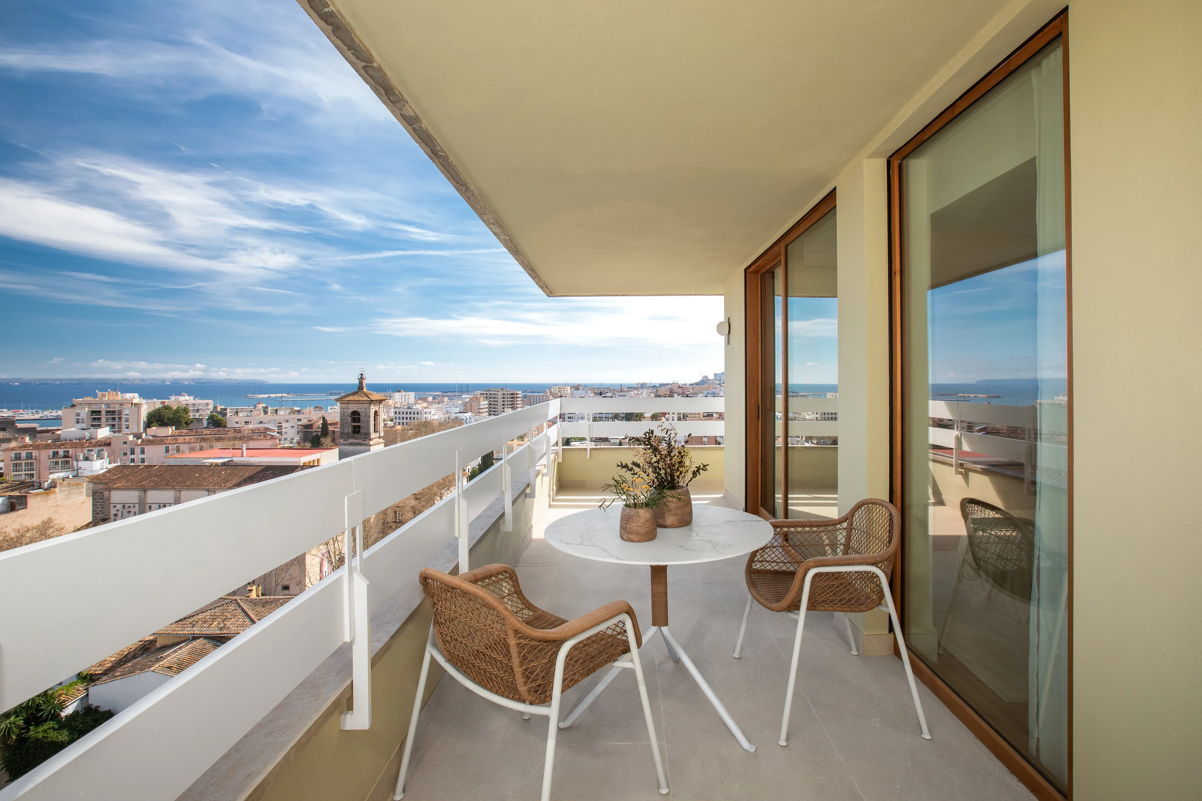 Luxury Refurbished Penthouse in Son Armadams with Panoramic Views-2
