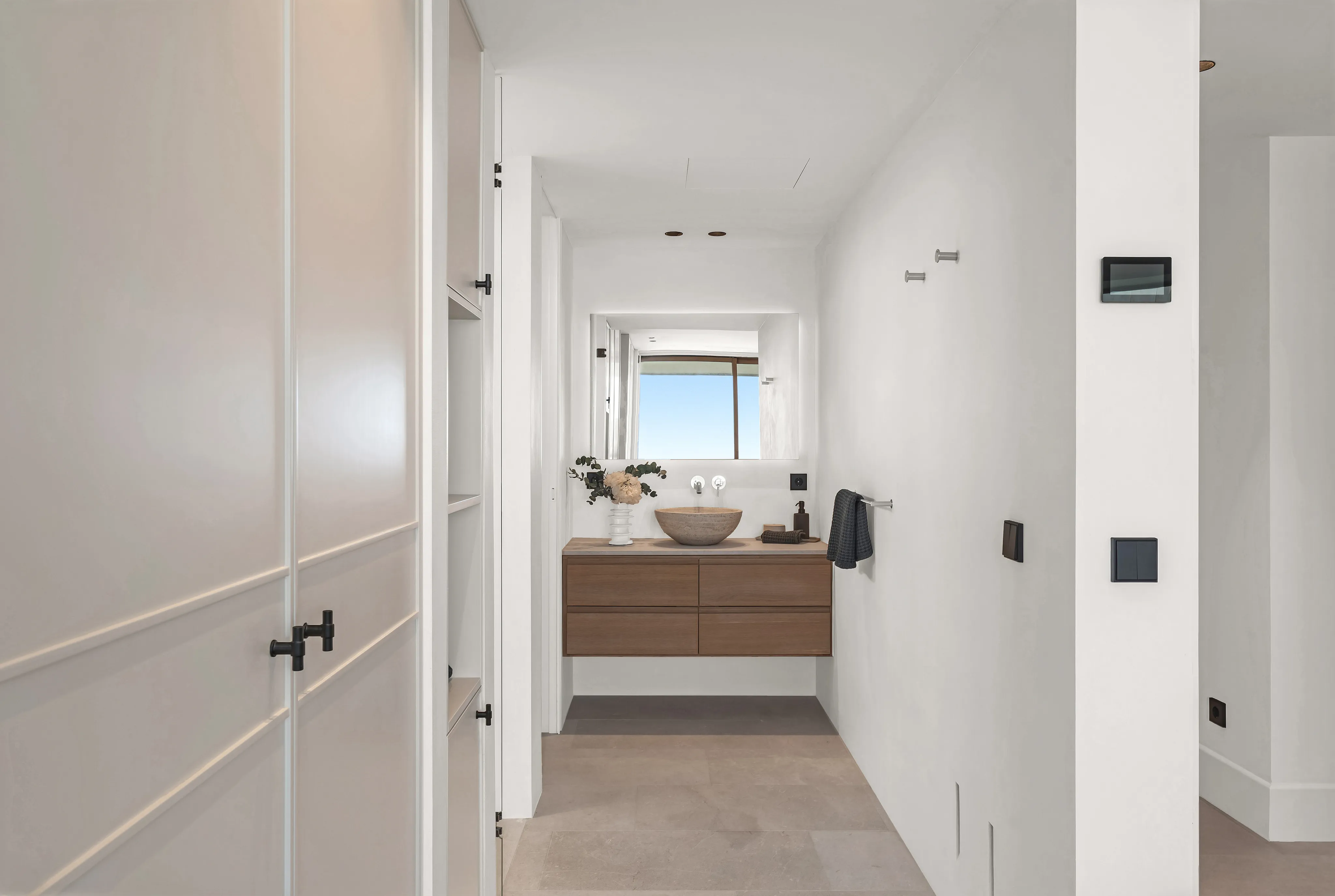 Luxury Refurbished Penthouse in Son Armadams with Panoramic Views-12