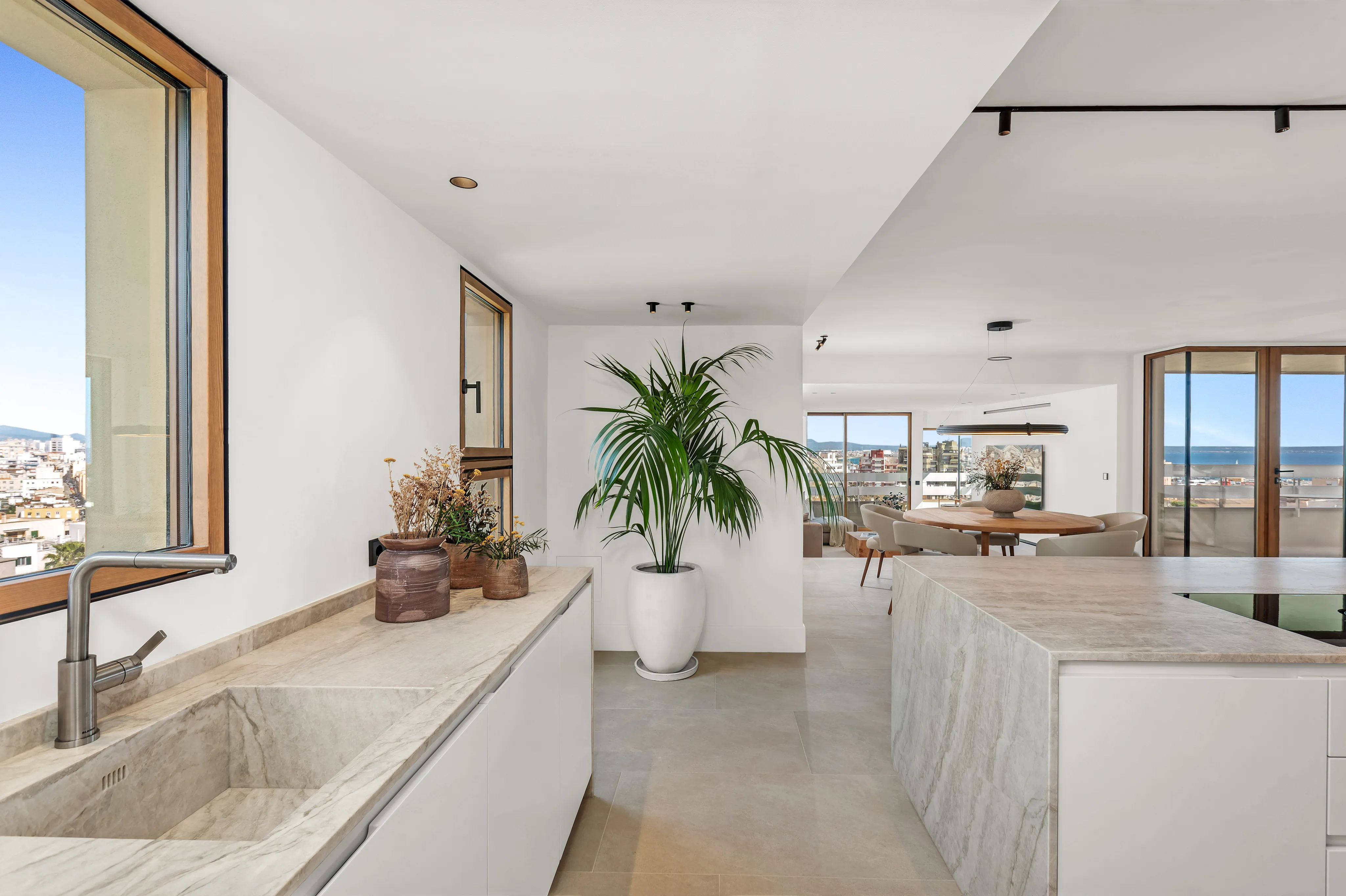 Luxury Refurbished Penthouse in Son Armadams with Panoramic Views-8