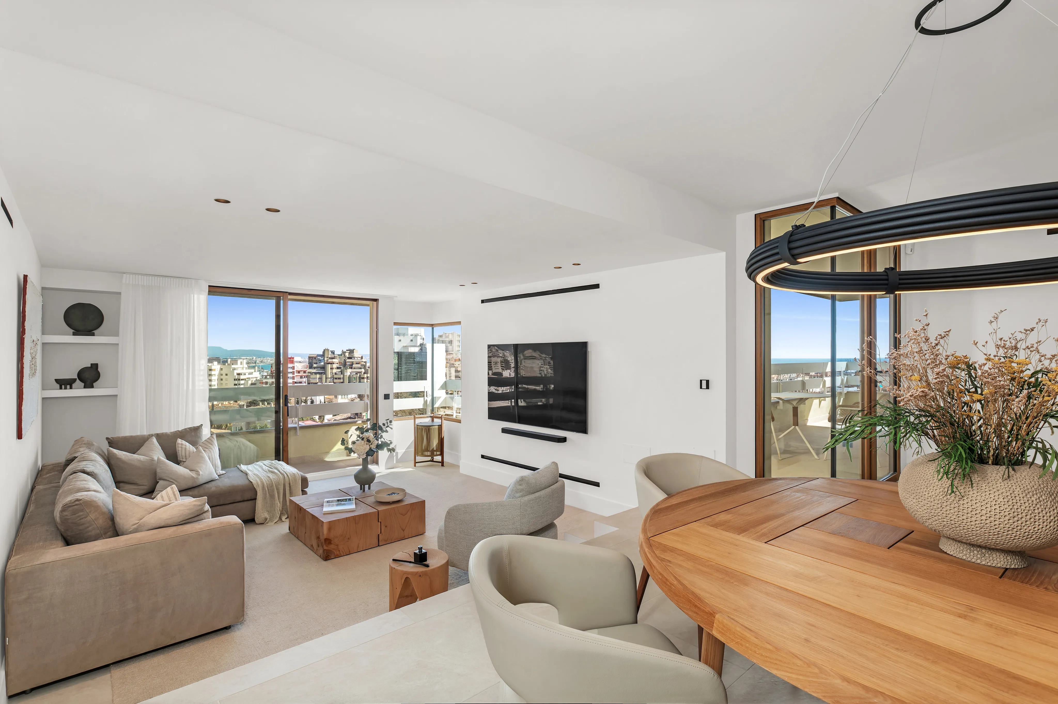 Luxury Refurbished Penthouse in Son Armadams with Panoramic Views-5