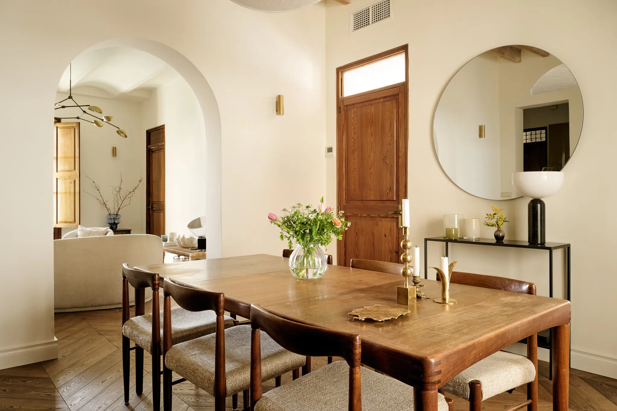 Elegant renovated apartment with character and lots of light in Son Armadams-7