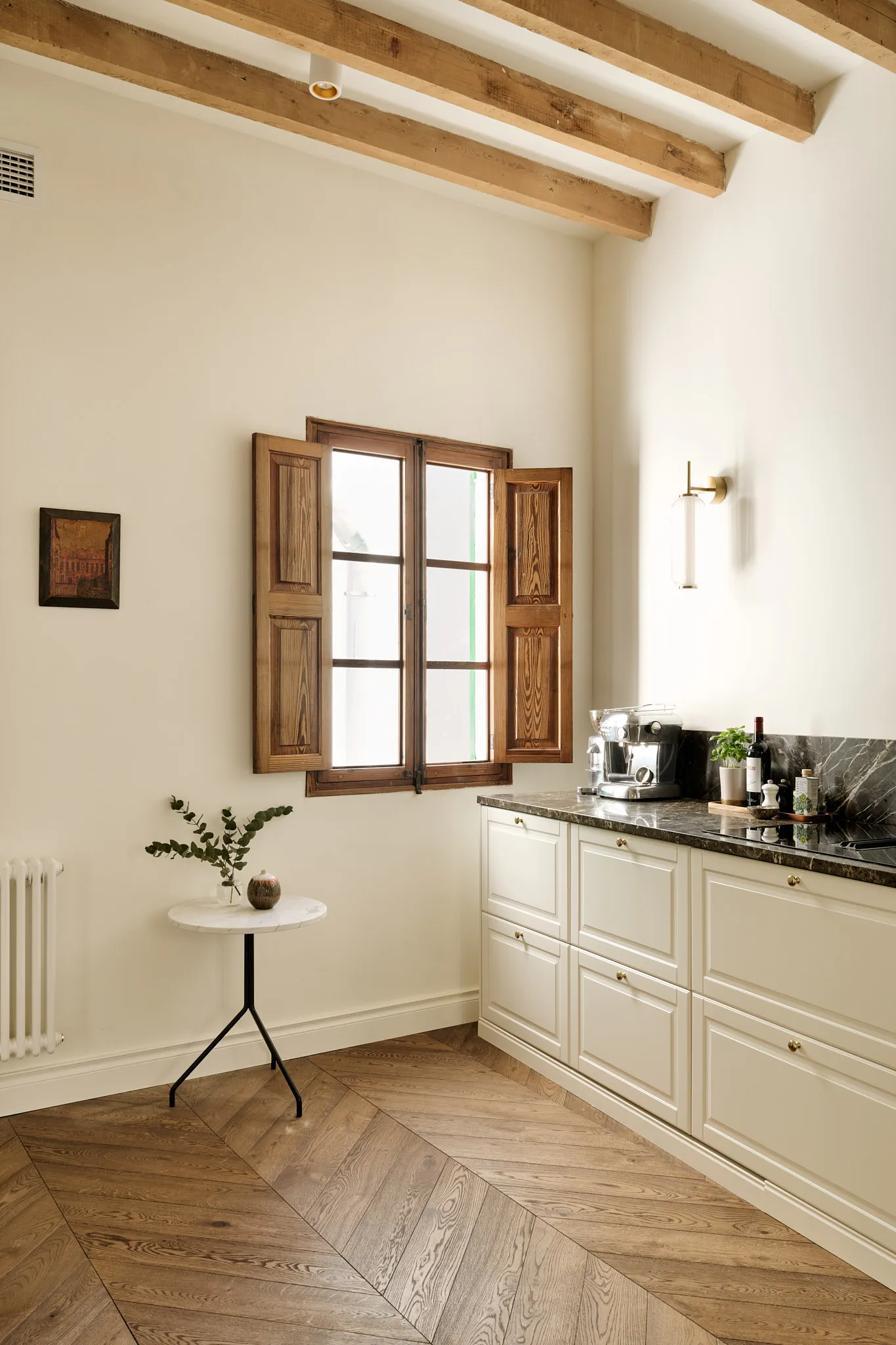 Elegant renovated apartment with character and lots of light in Son Armadams-13