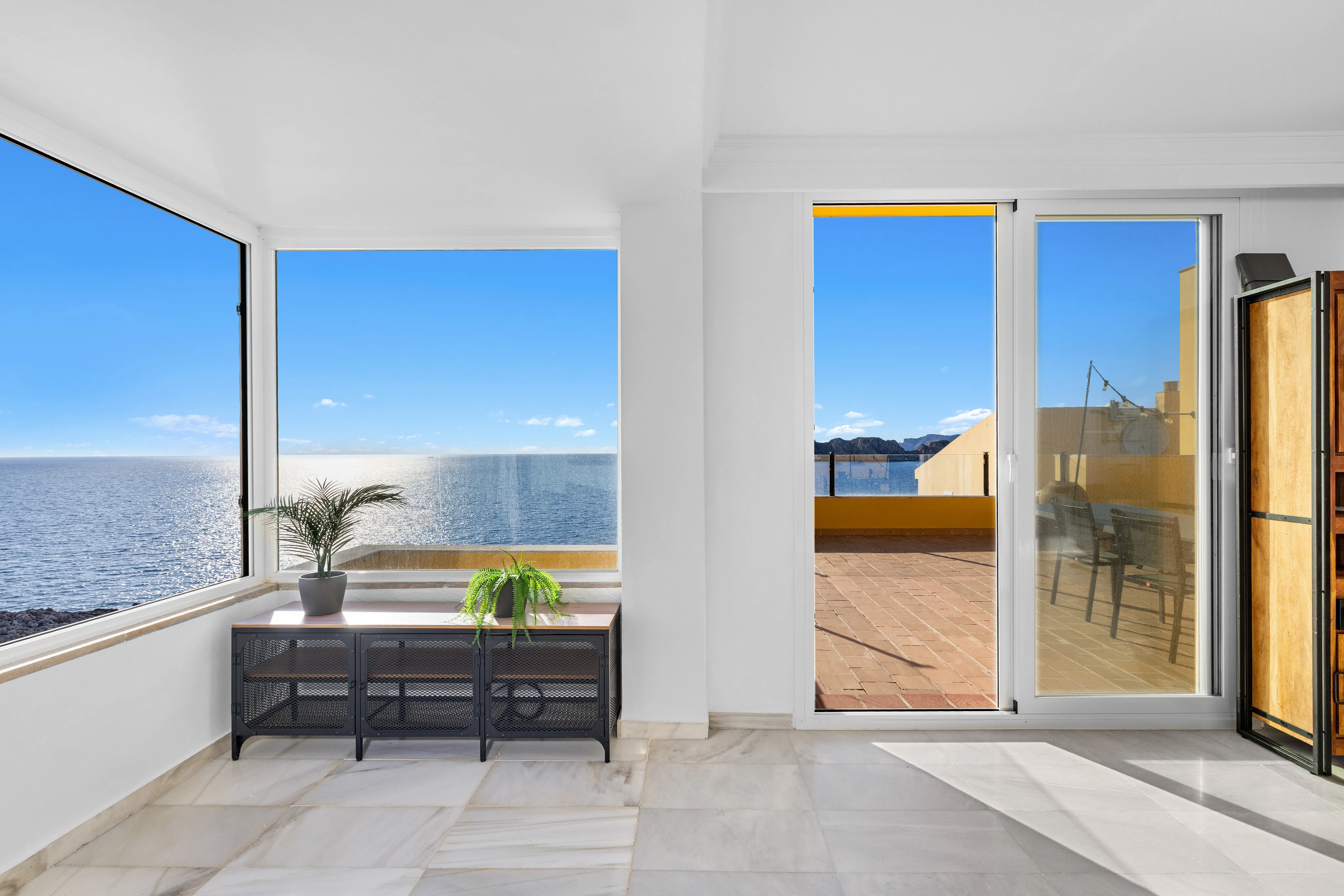 Ático con vistas impresionantes-3