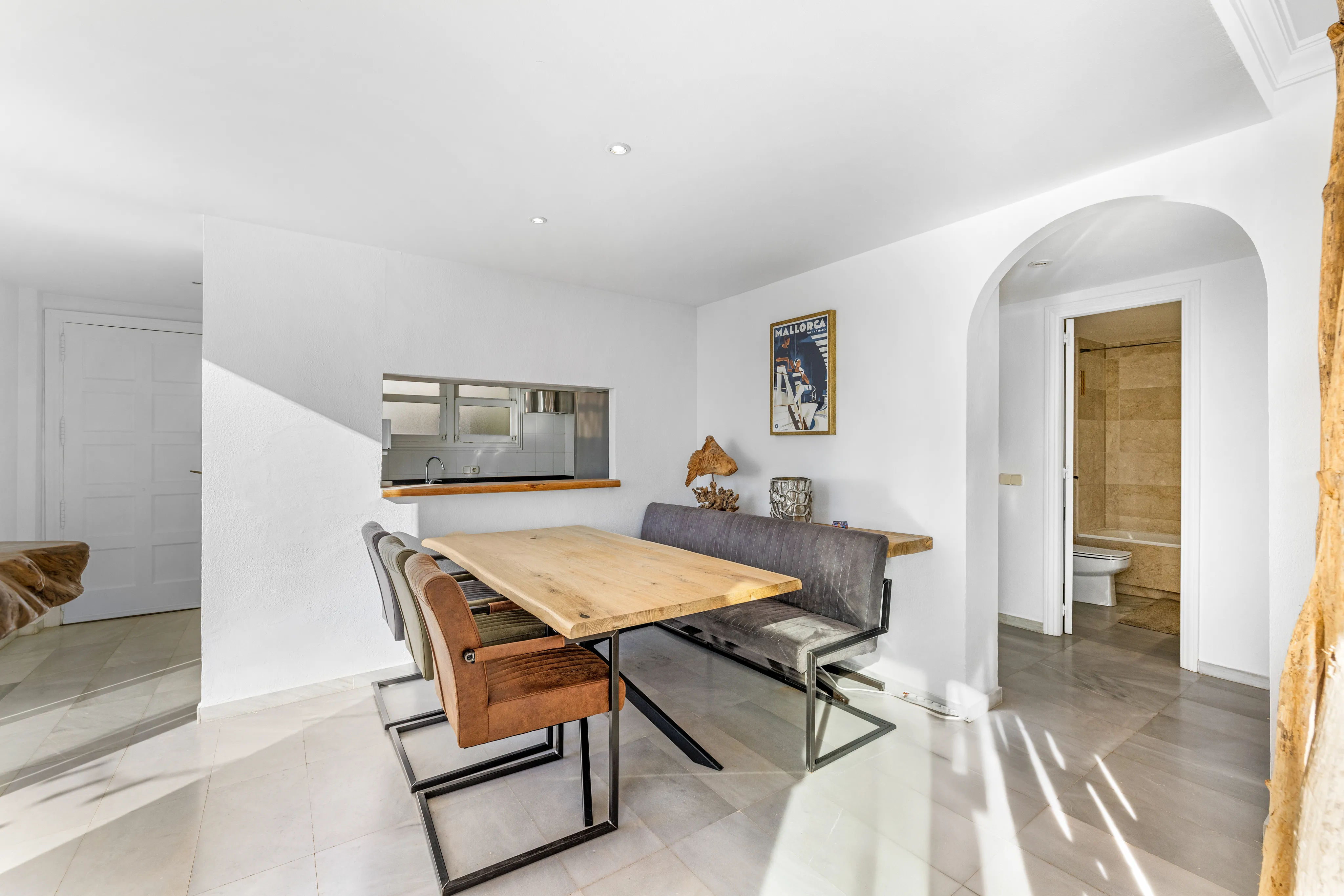 Ático con vistas impresionantes-6