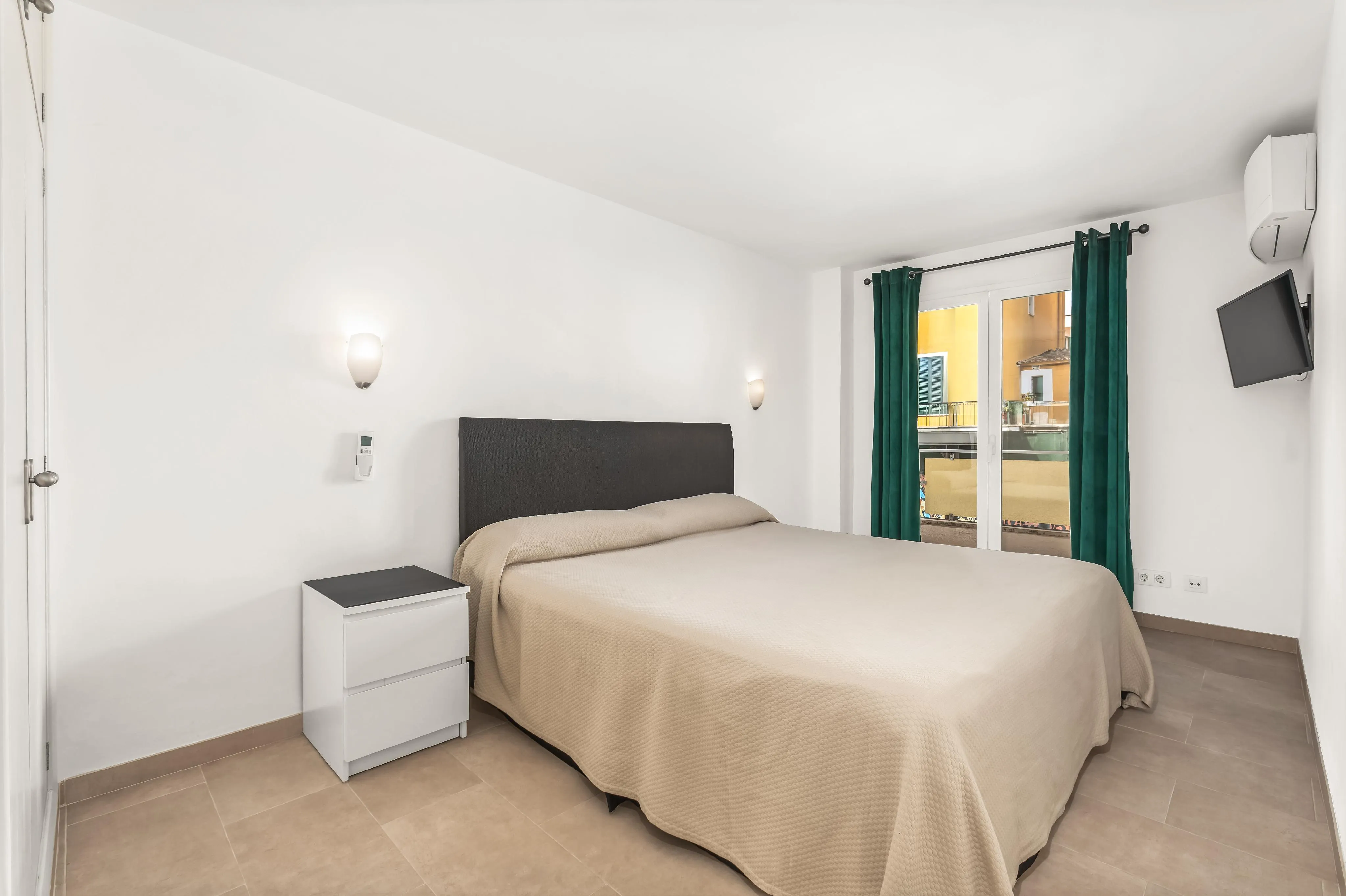 Exclusieve, ruime en lichte flat in Can Bárbara-9