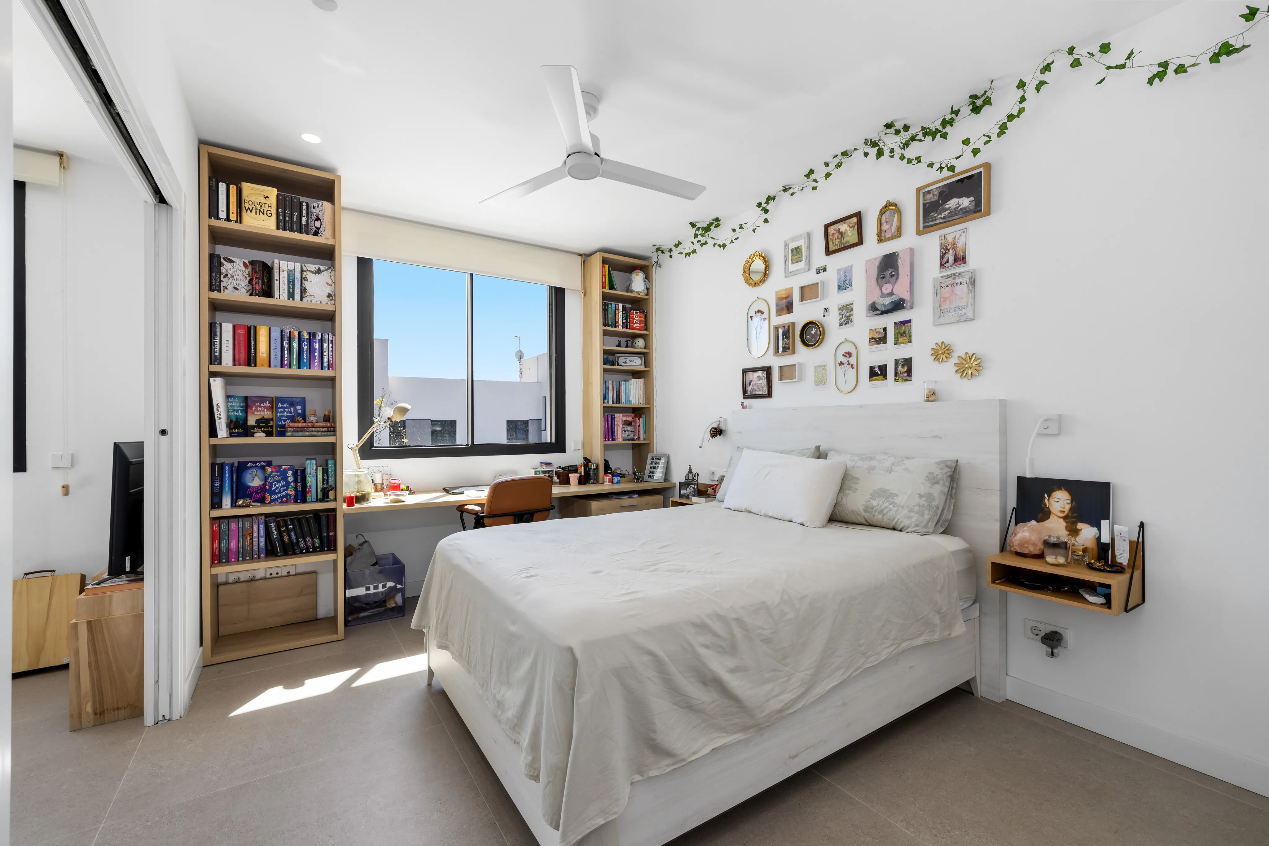 Villa moderna con piscina, giardino e appartamento indipendente-11