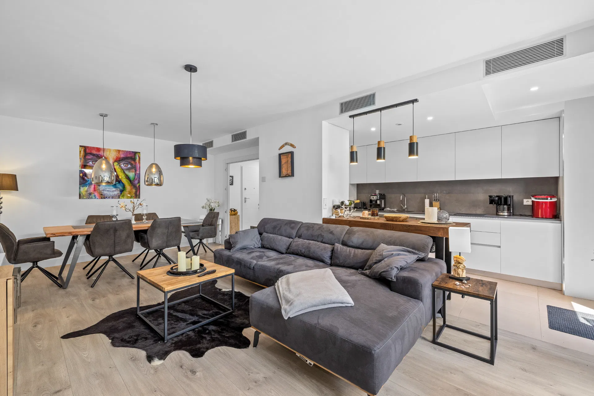 High-quality new-build apartment with spacious terrace near the sea-3