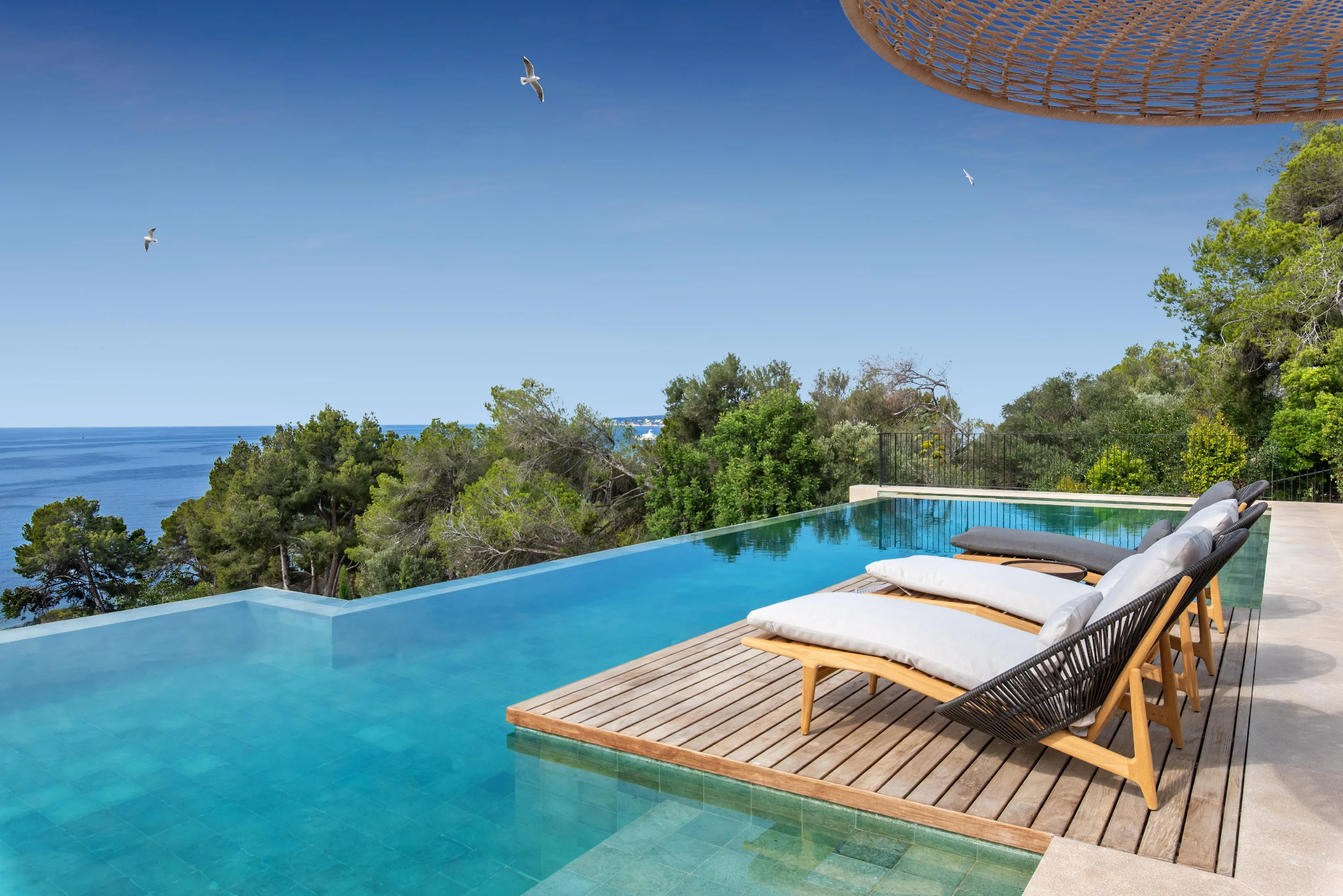 Dream villa with fantastic views in Old Bendinat-16