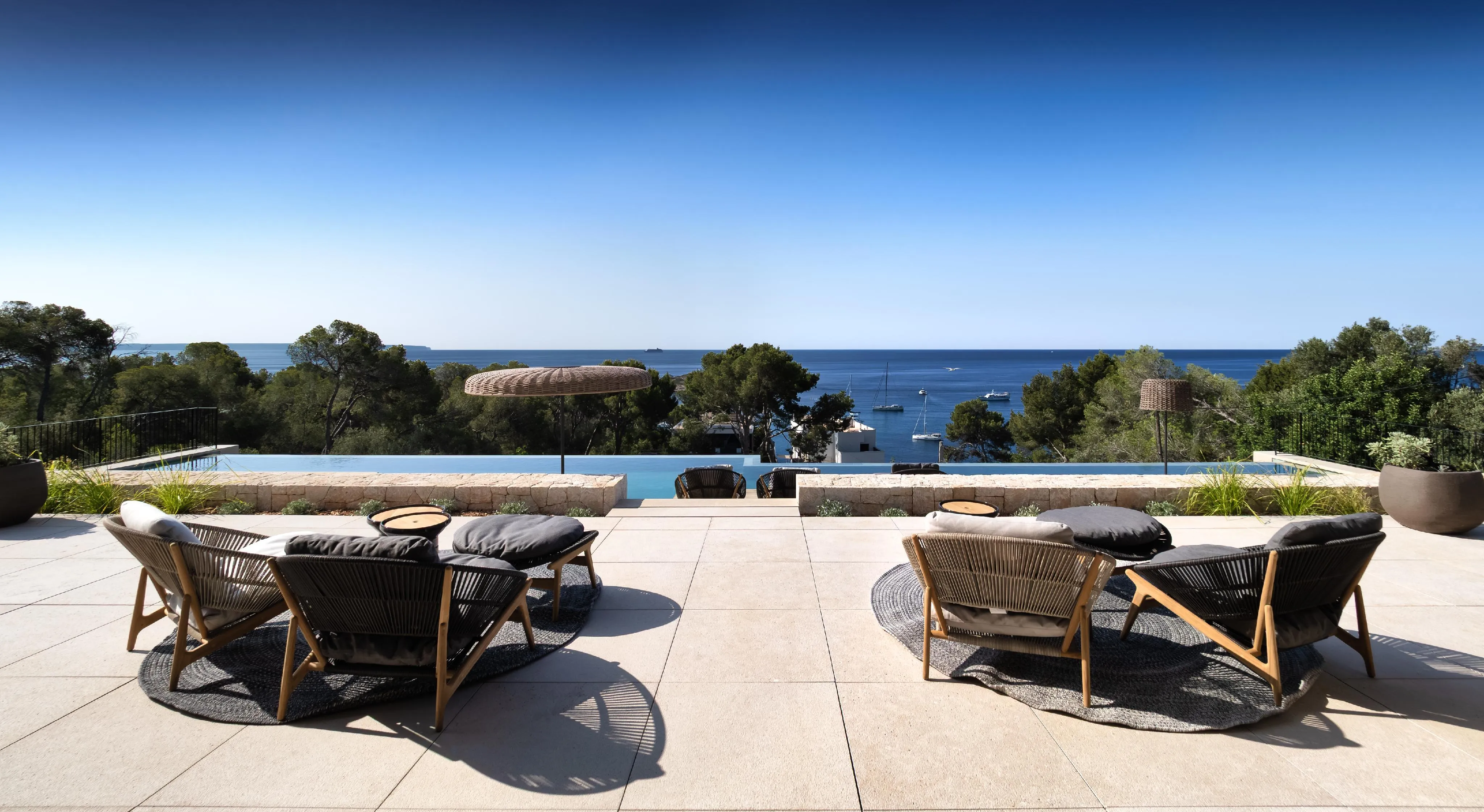Dream villa with fantastic views in Old Bendinat-24