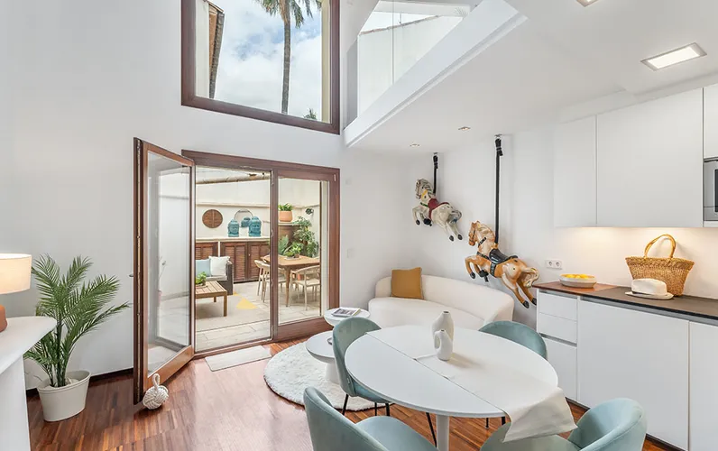 Modern duplex met privé terras in Palma!