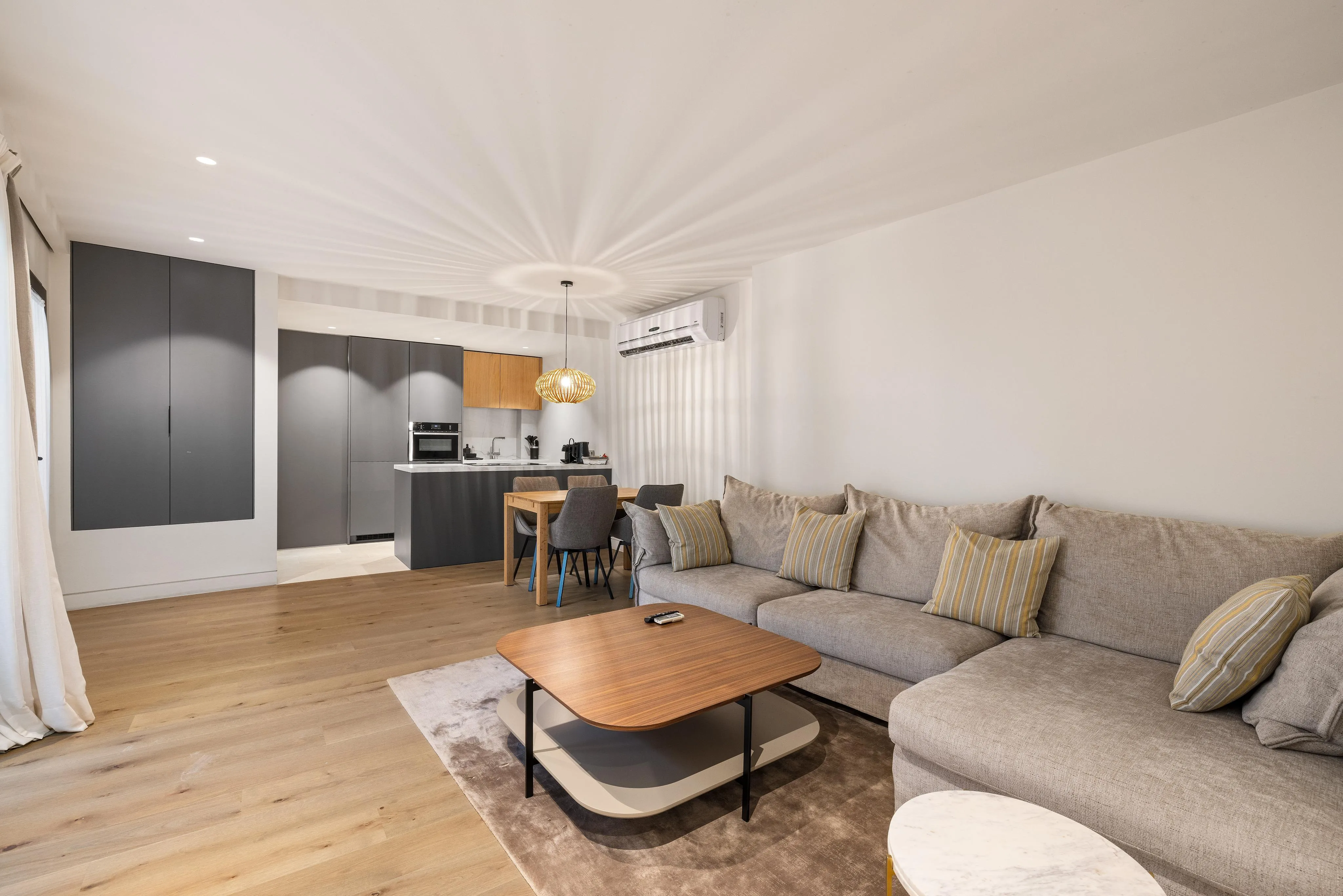 Apartamento dúplex de lujo en palacio histórico con parking, ascensor y balcones en San Jaime-15