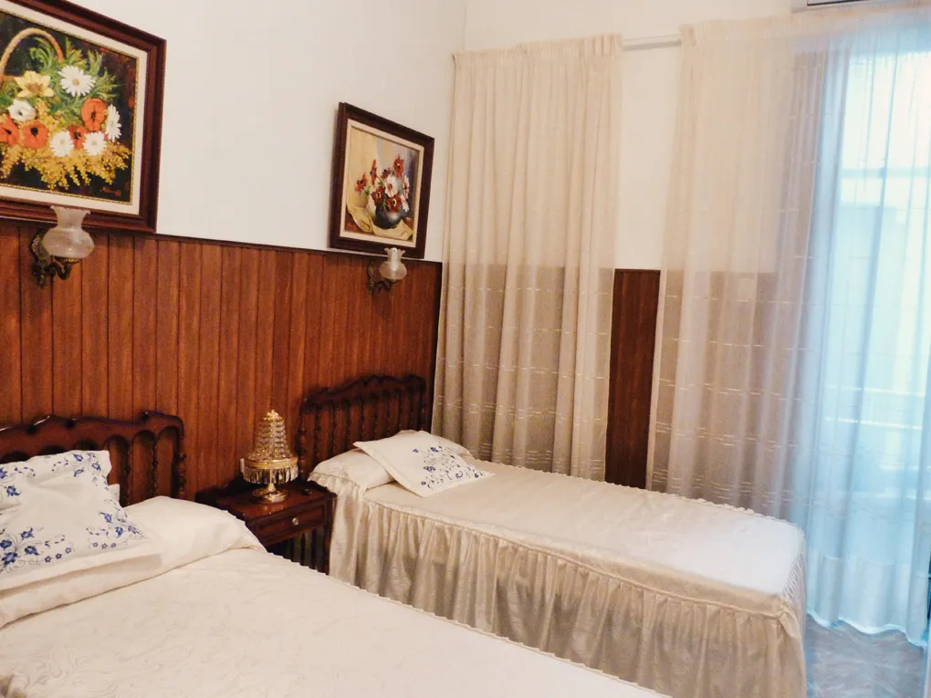 Radhus för renovering i Llubi-14