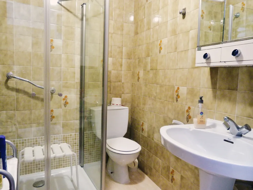 Radhus för renovering i Llubi-10