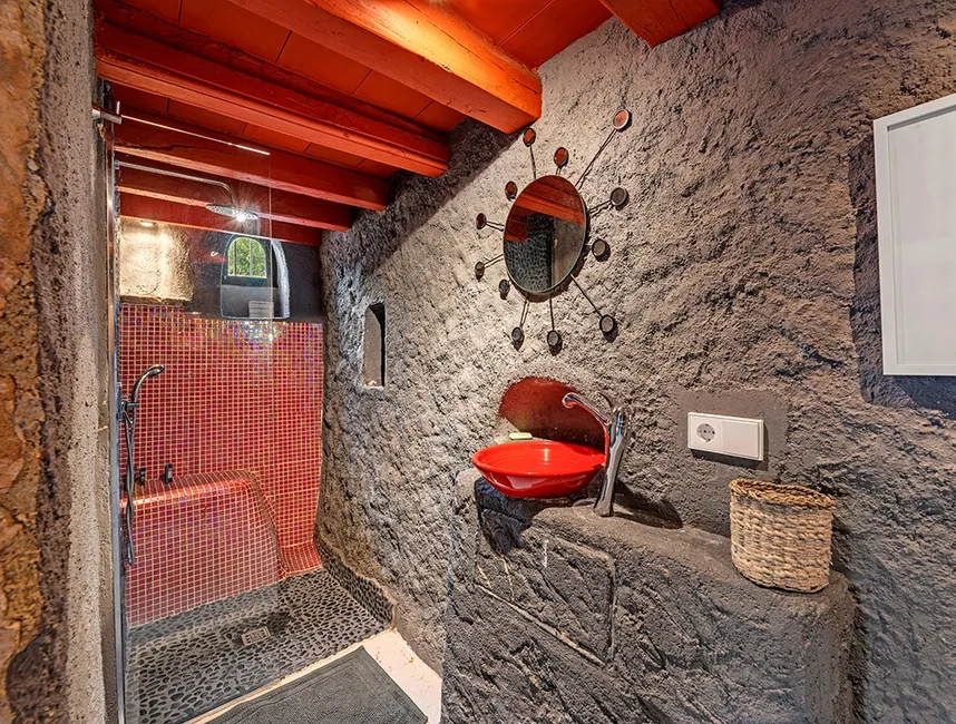 Naturskøn feriebolig: Hyggelig charme og spektakulær udsigt i Palma-18