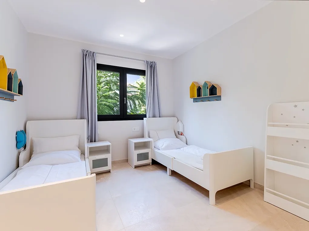 Familienvilla in Nova Santa Ponsa-10