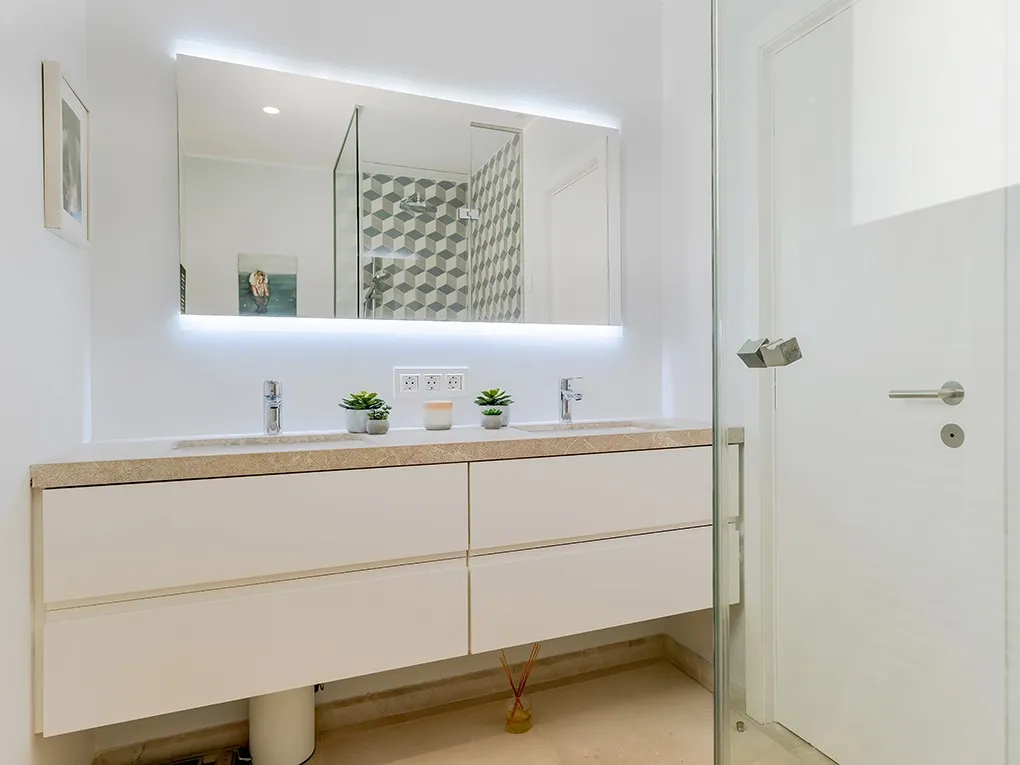 Familienvilla in Nova Santa Ponsa-11