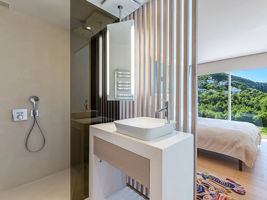 Luxe villa met zeezicht in New Folies-19