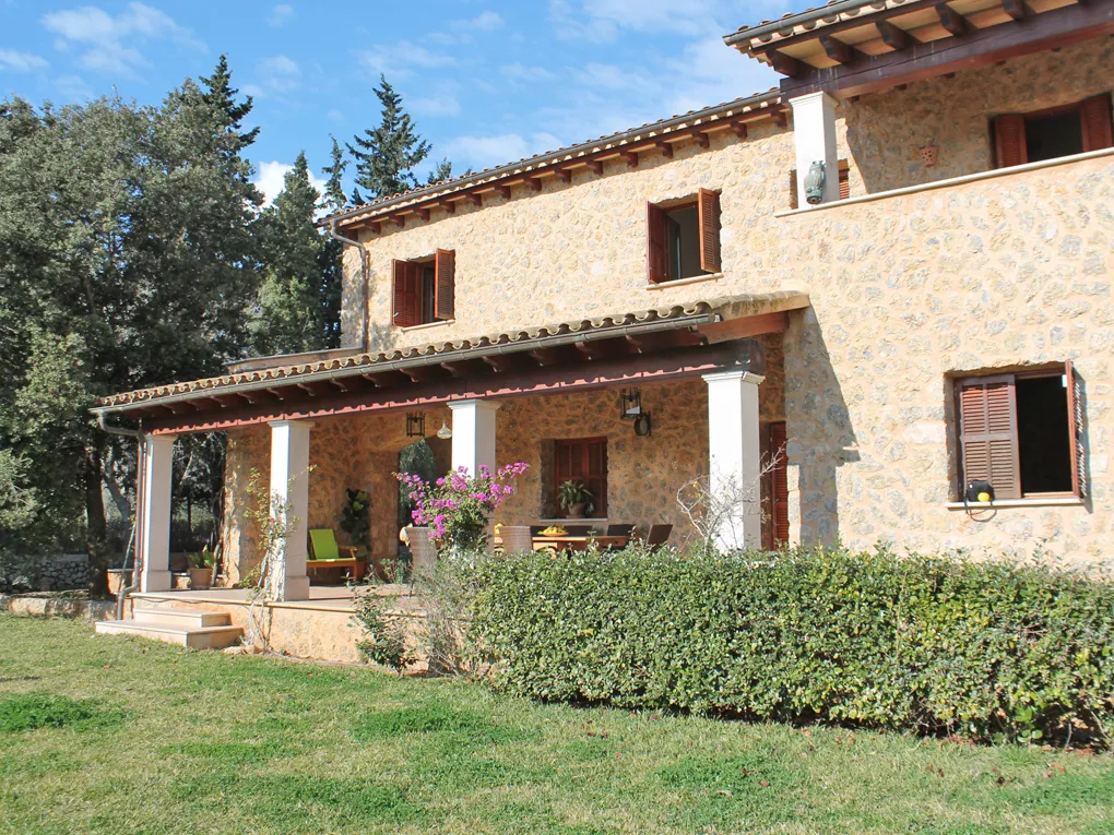 Great finca with lots of fruit trees in Selva-2