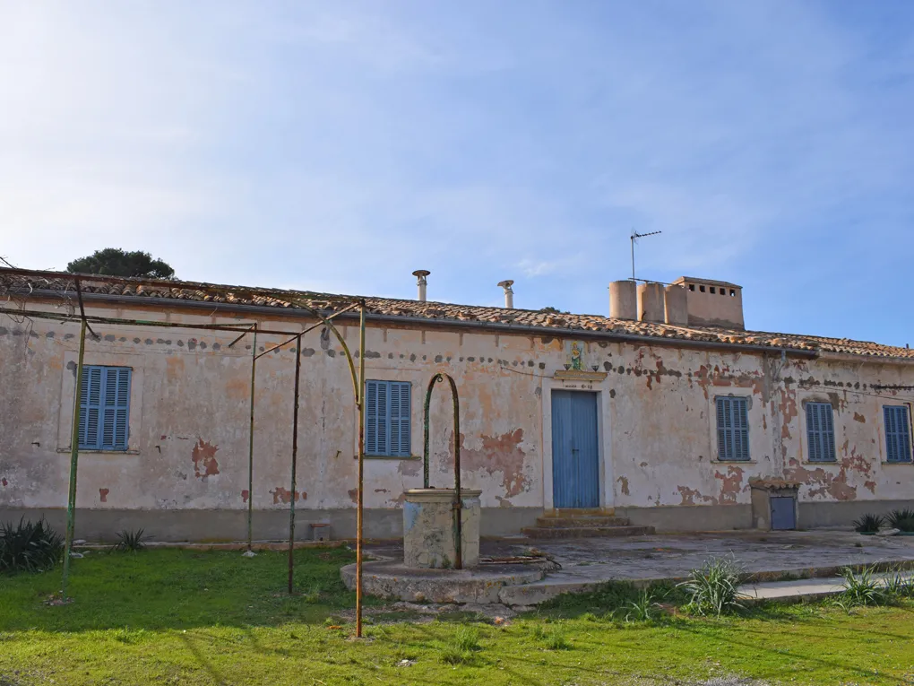 Bunker med privat kystlinje i Llucmajor-12