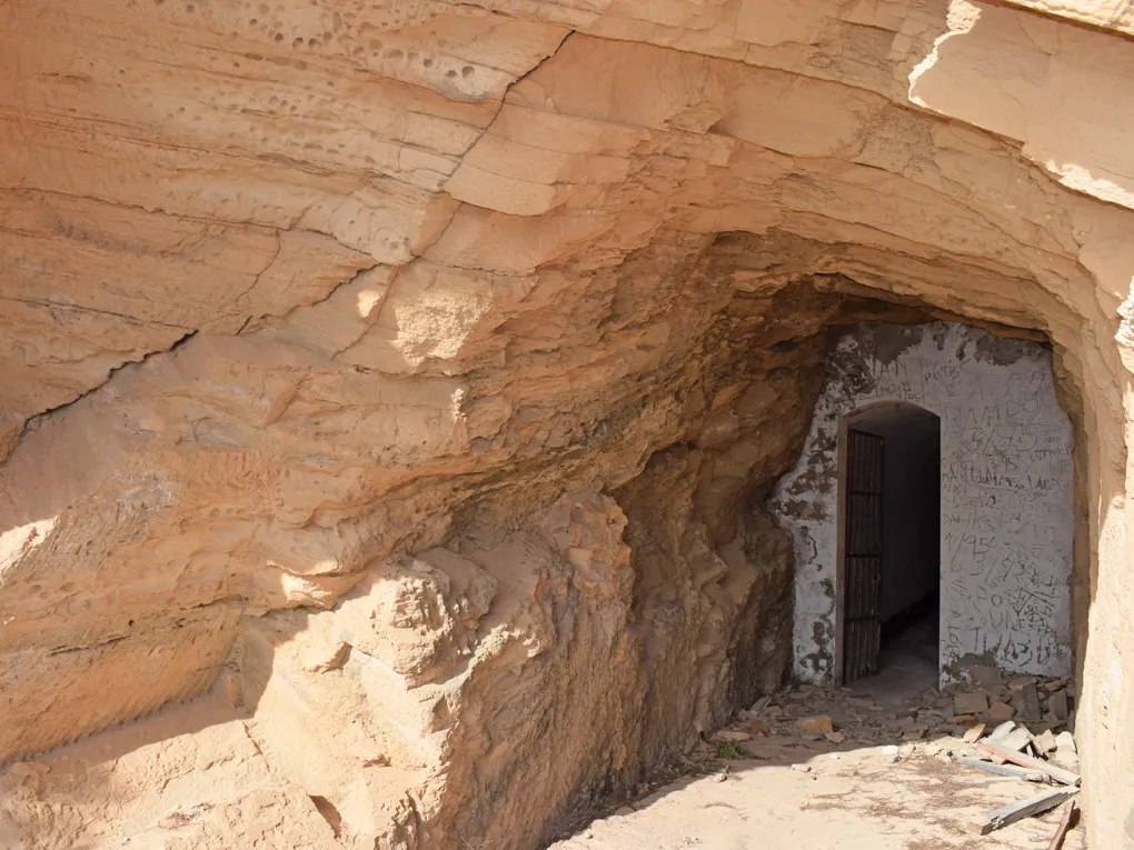 Bunker med privat kystlinje i Llucmajor-7