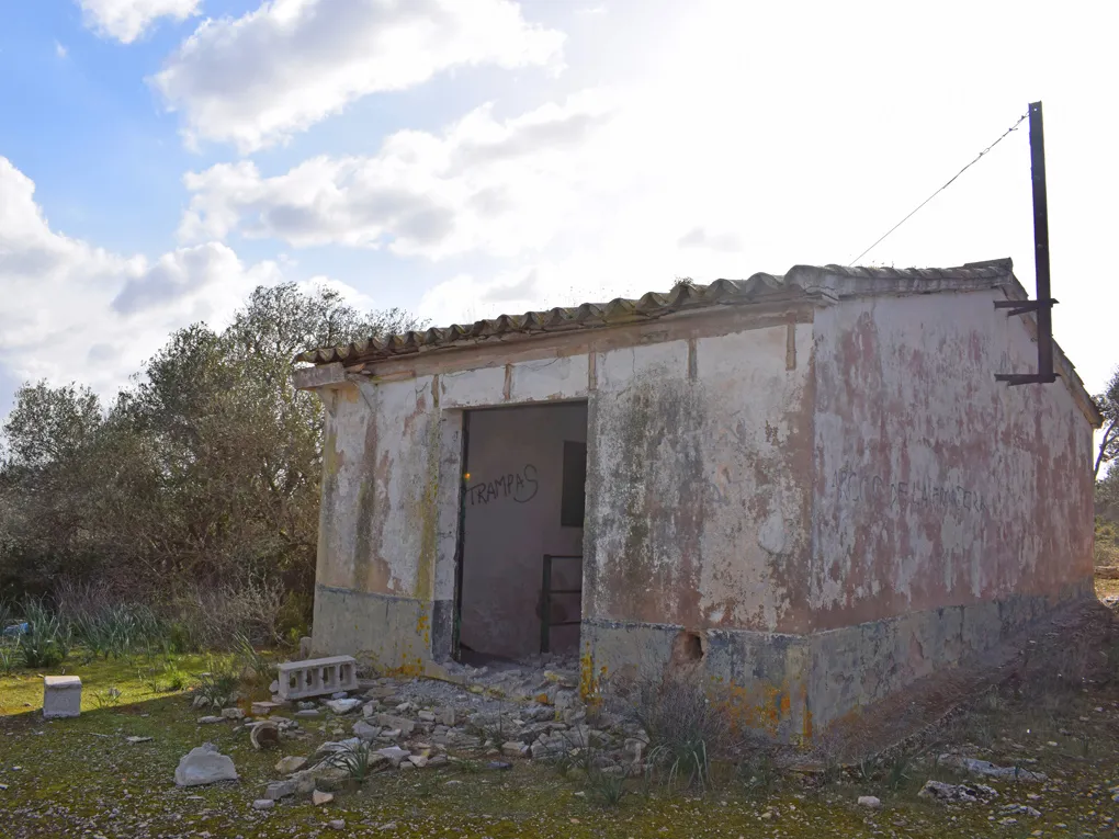 Bunker med privat kystlinje i Llucmajor-11