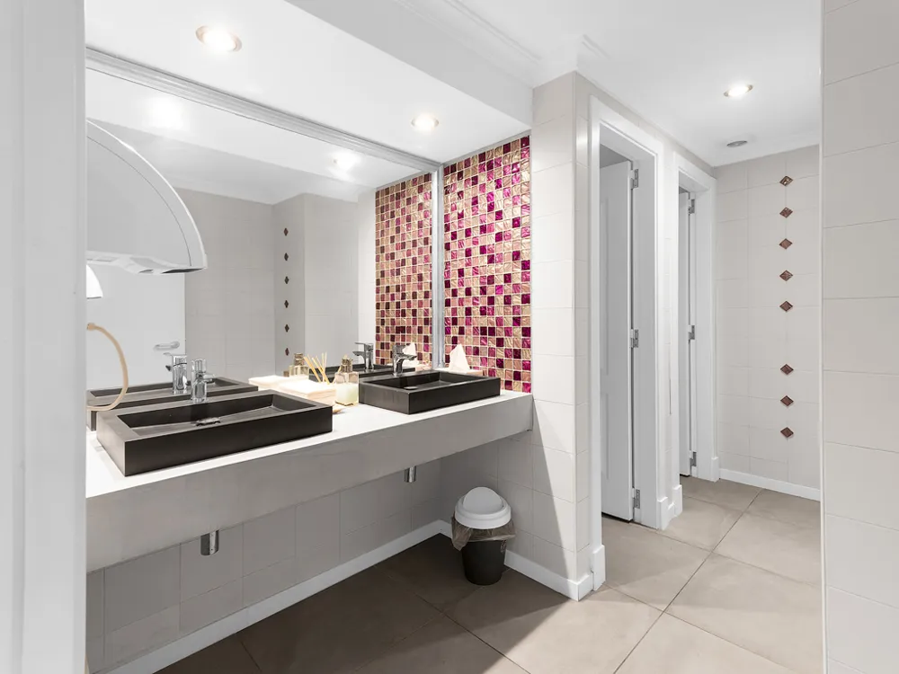 Proprietà commerciale in affitto nelle vicinanze di Porto Adriano-12