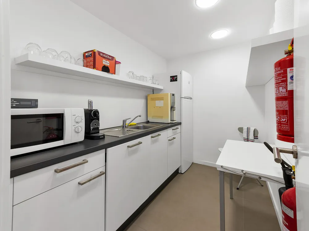 Proprietà commerciale in affitto nelle vicinanze di Porto Adriano-19