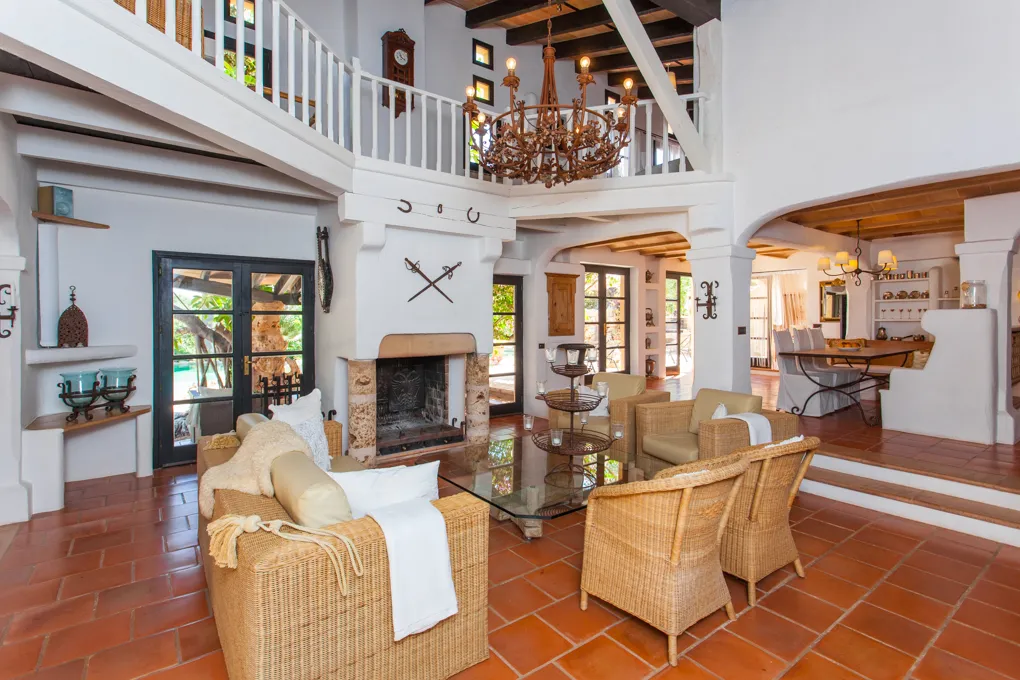 Authentic finca ensemble with rental license-7