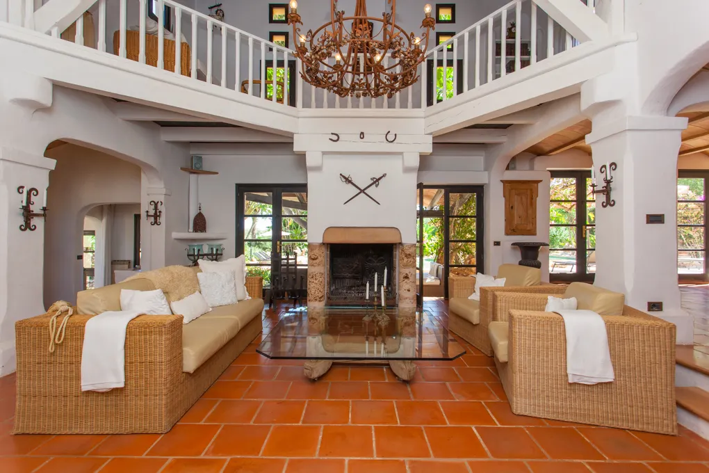 Authentic finca ensemble with rental license-5