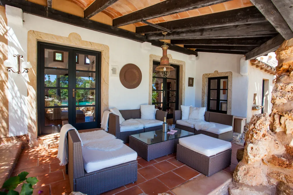 Conjunto de propiedades con licencia de alquiler-9