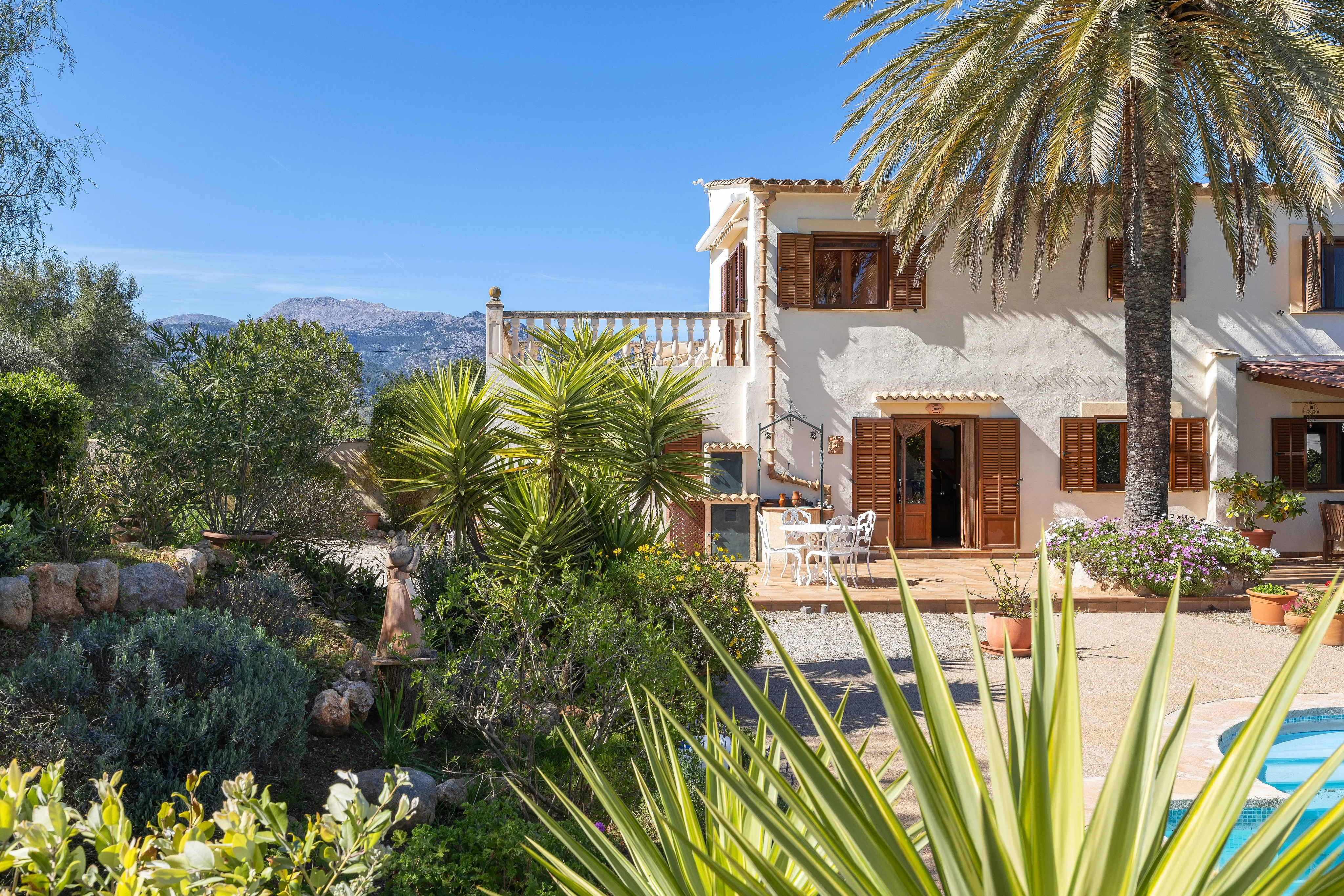 Finca de bien-être avec grande piscine et vue sur la montagne à Selva-3