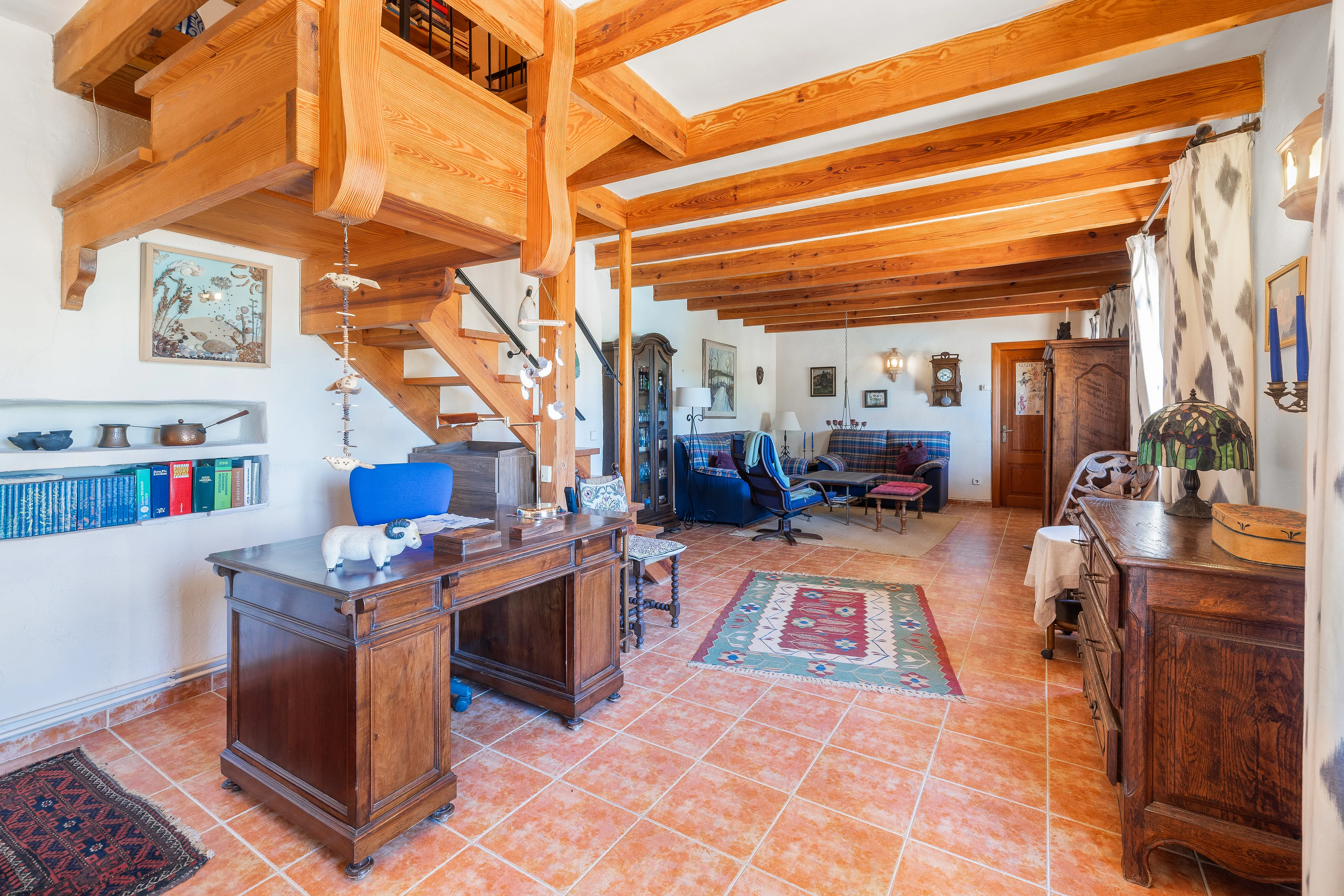 Finca de bien-être avec grande piscine et vue sur la montagne à Selva-6
