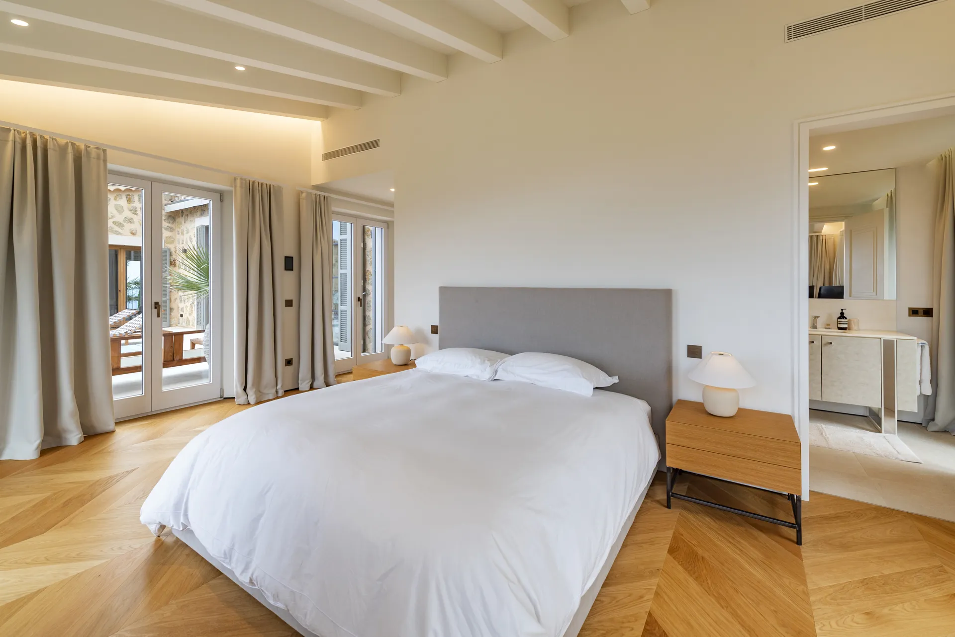 Casa Hermela, exceptional villa with sea views in the heart of magical Deià, Mallorca-16