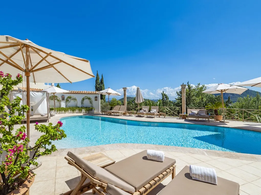 Prachtige villa met panoramisch uitzicht en privé gastenappartement in Pollensa-2