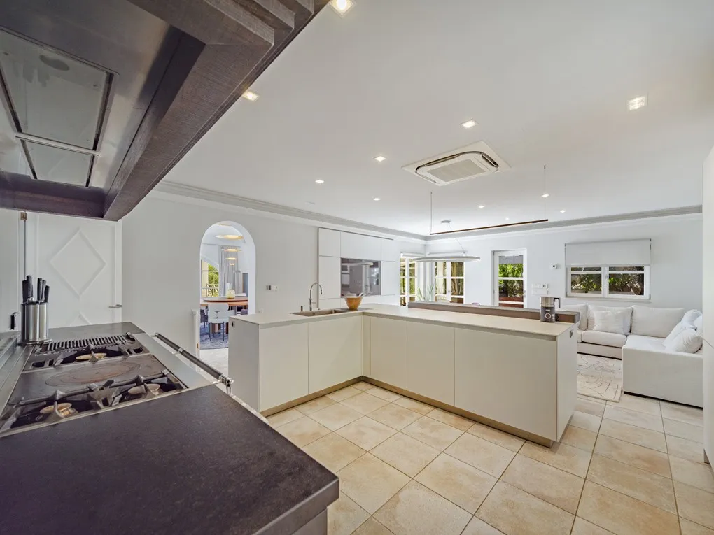 Utsökt villa med panoramautsikt och privat gästlägenhet i Pollensa-18