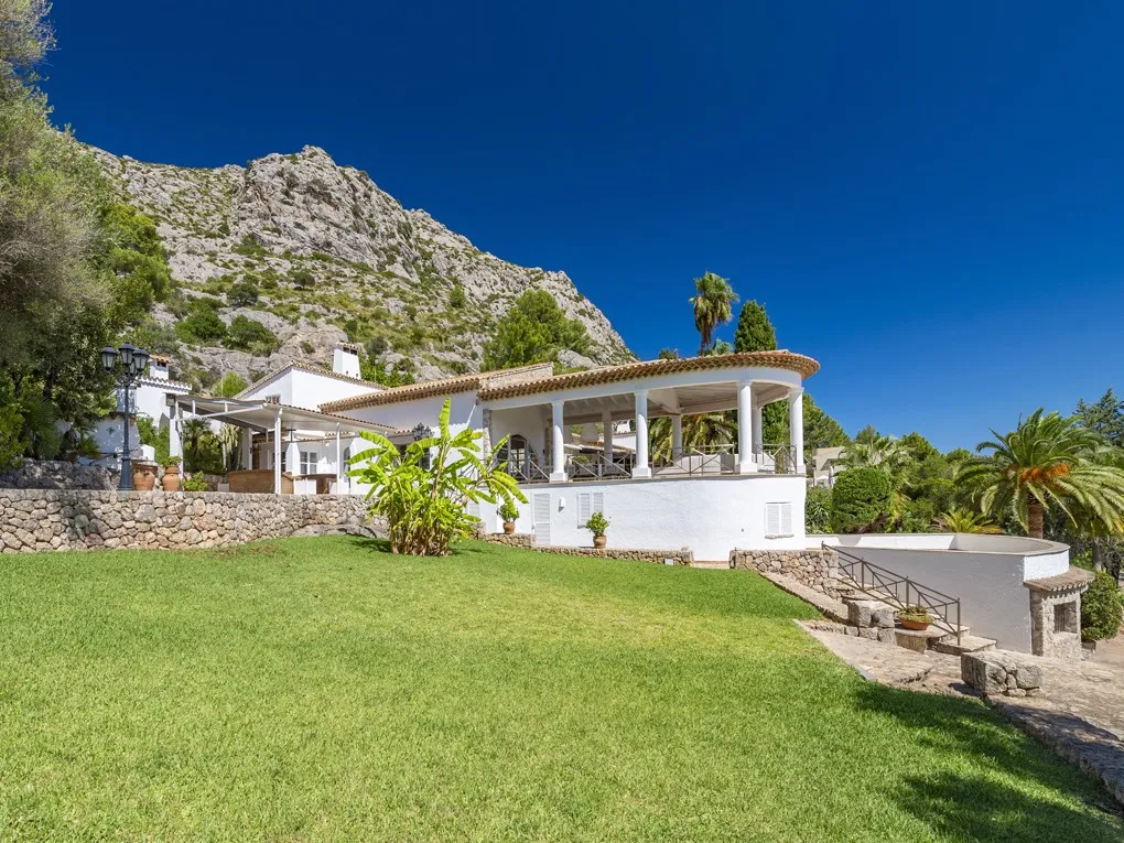 Utsökt villa med panoramautsikt och privat gästlägenhet i Pollensa-50