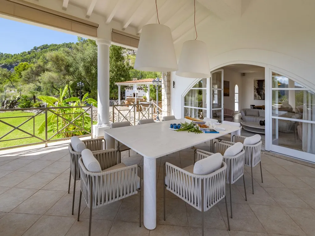Prachtige villa met panoramisch uitzicht en privé gastenappartement in Pollensa-6
