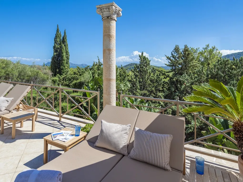 Prachtige villa met panoramisch uitzicht en privé gastenappartement in Pollensa-43