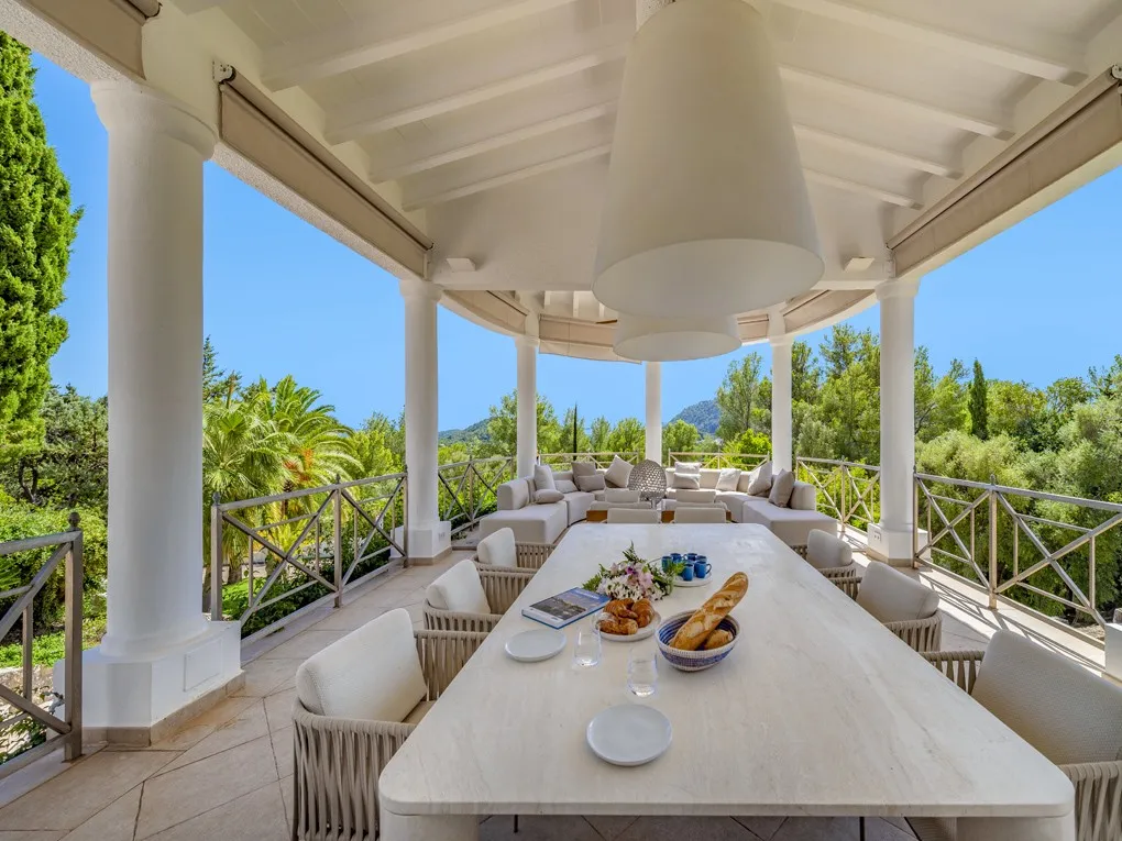 Prachtige villa met panoramisch uitzicht en privé gastenappartement in Pollensa-5