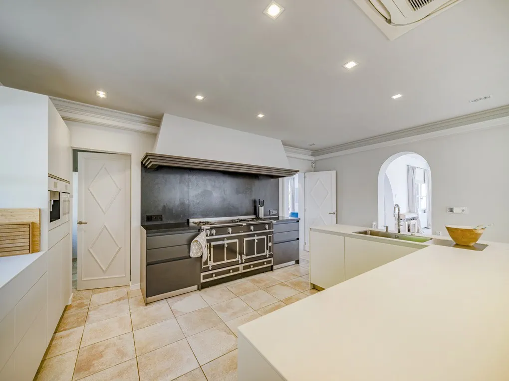 Utsökt villa med panoramautsikt och privat gästlägenhet i Pollensa-19