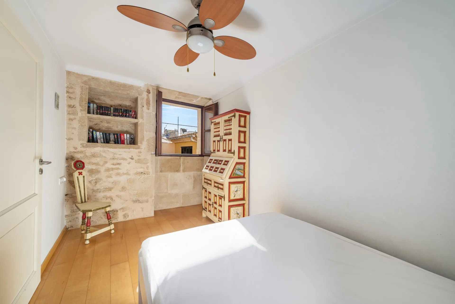 Acogedora casa de pueblo en el casco antiguo de Alcudia, Mallorca-9