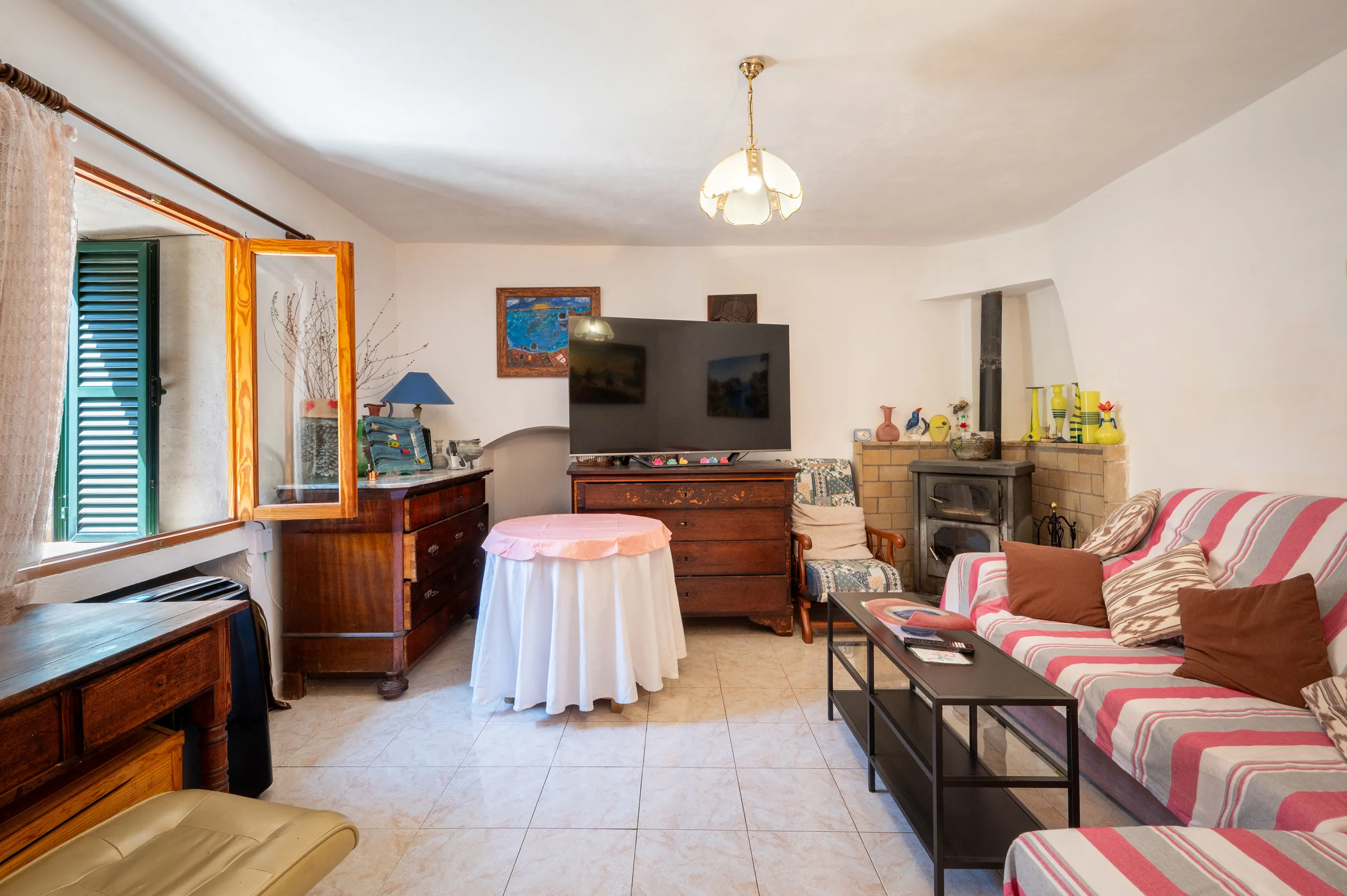 Una encantadora casa de poble amb gran potencial al cor d'Esporles-7