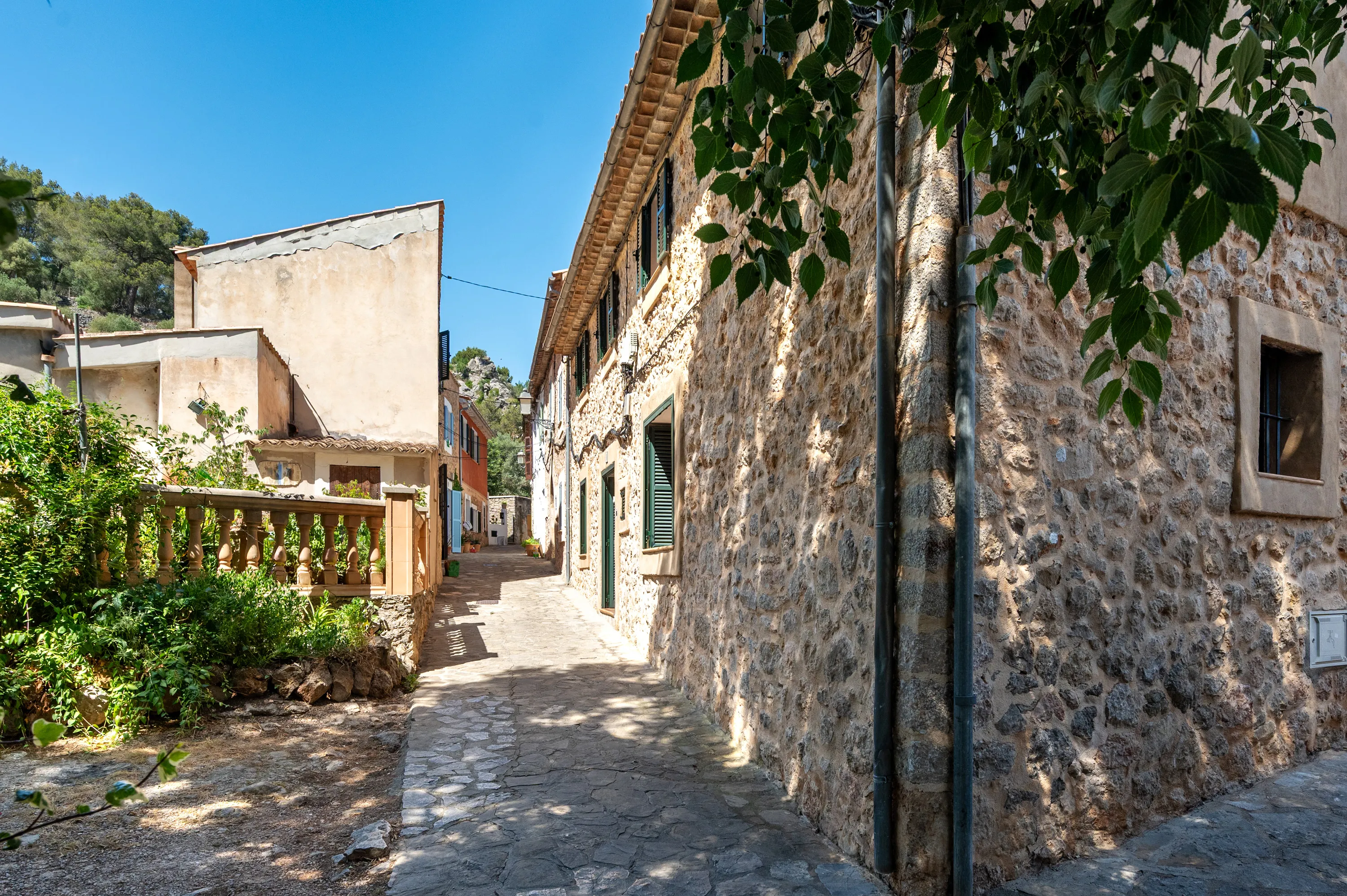 Una encantadora casa de poble amb gran potencial al cor d'Esporles-13