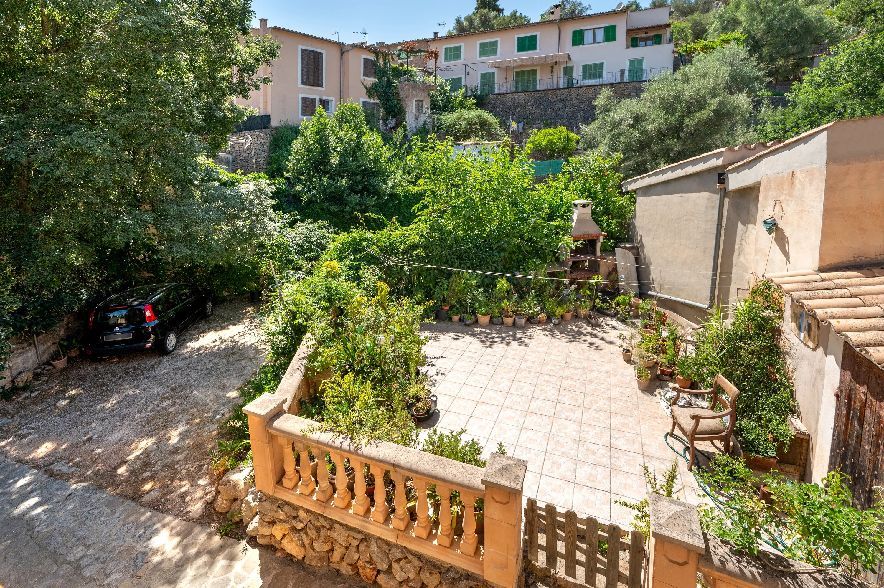 Una encantadora casa de poble amb gran potencial al cor d'Esporles-4