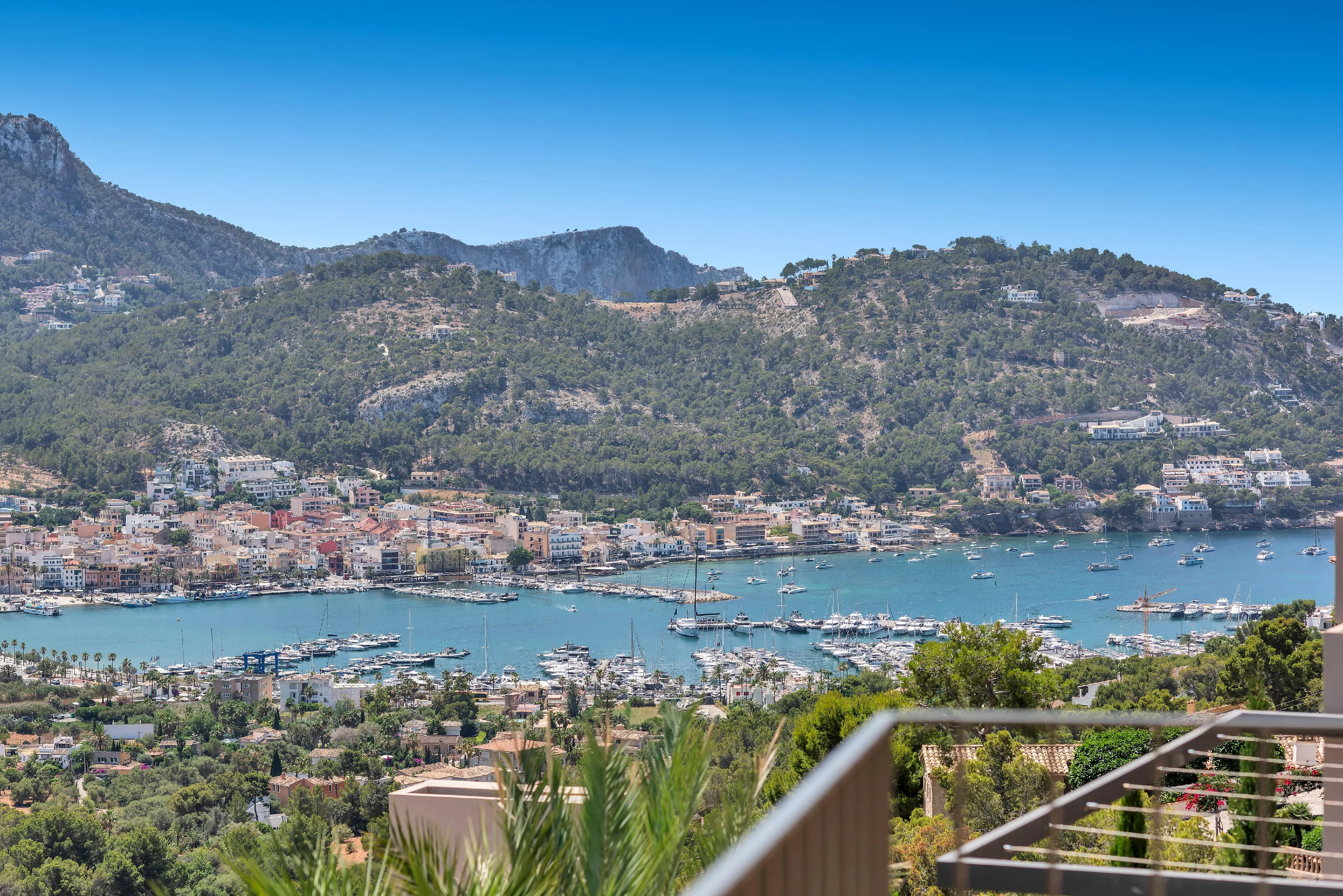 Amber Village - Casa moderna con  impresionantes vistas al puerto-9