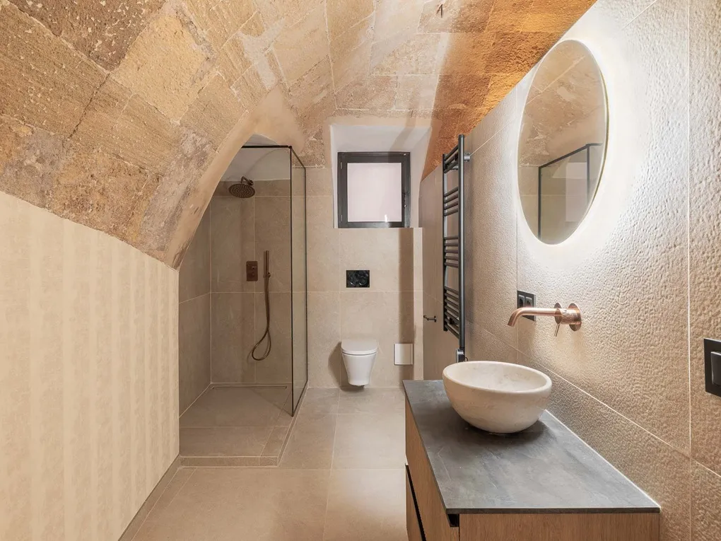 Ekskluzywny, zupełnie nowy parter z częścią zewnętrzną w zabytkowym pałacu - Santa Eulalia-7