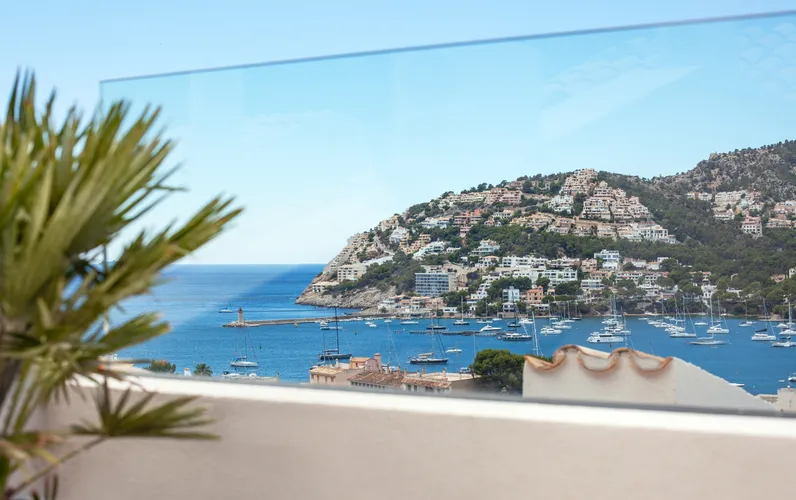 PUERTO BLANCO - Maison de ville moderne à l'ambiance méditerranéenne