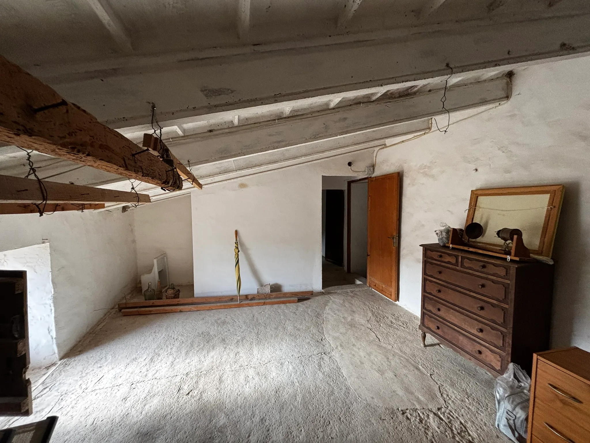 Charming townhouse with garden and mountain views in Moscari-9