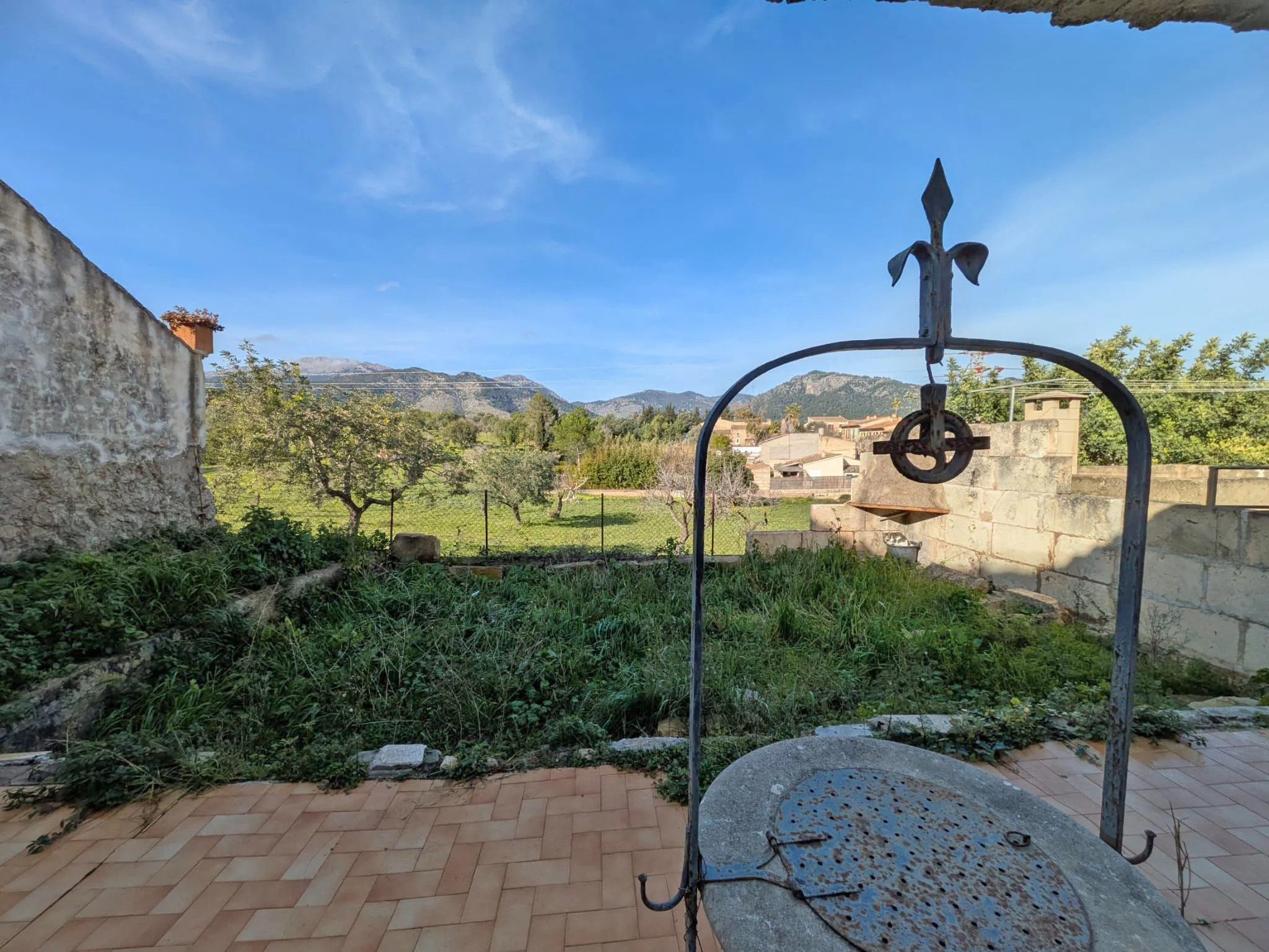 Incantevole casa a schiera con giardino e vista sulle montagne a Moscari-1
