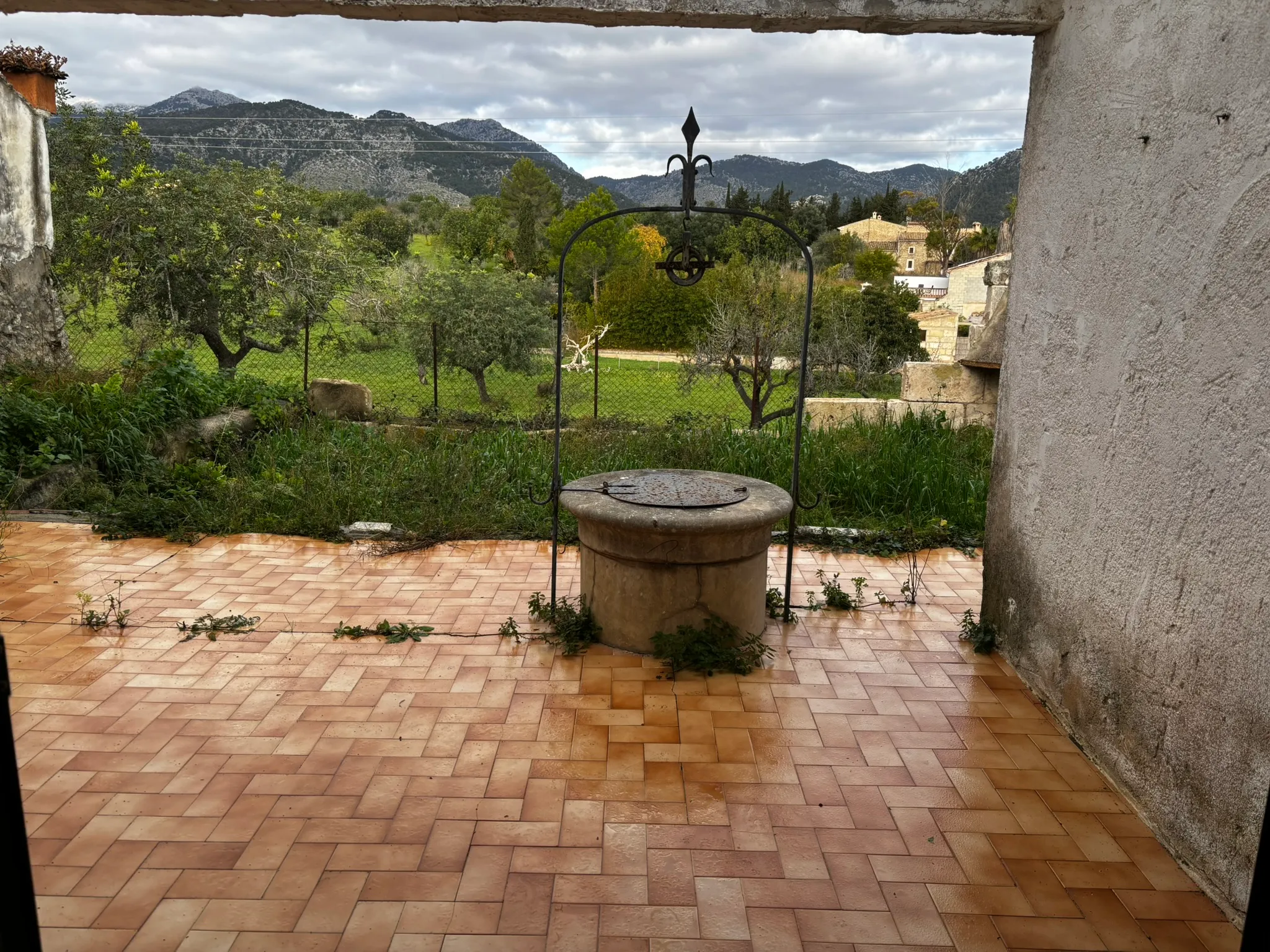 Charming townhouse with garden and mountain views in Moscari-11